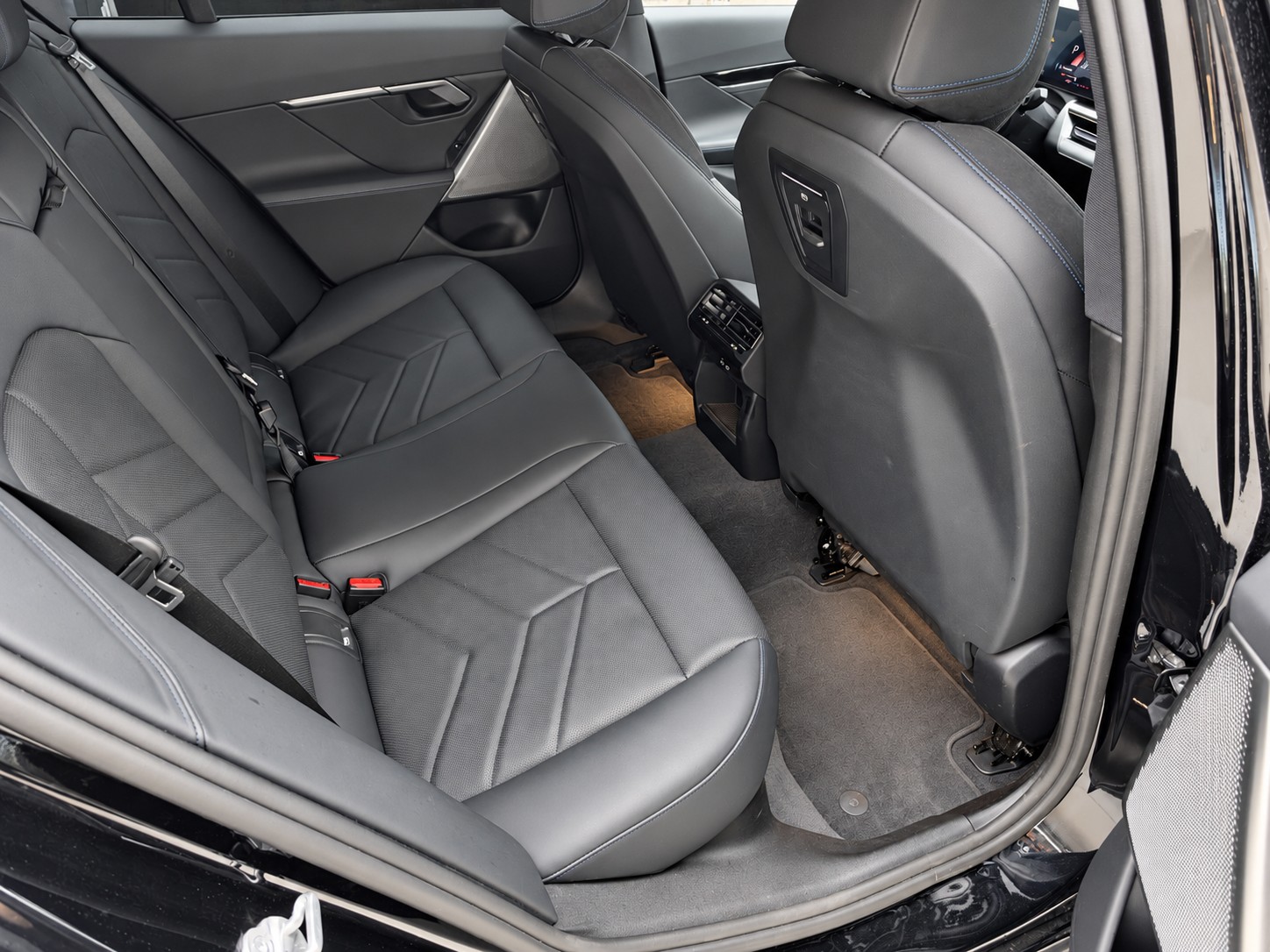 BMW 520d 48V M Sport Pro Steptronic-image-17