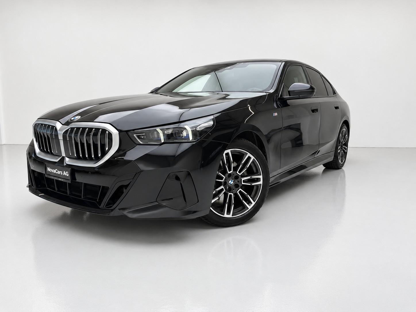 BMW 520d 48V M Sport Pro Steptronic-image-2