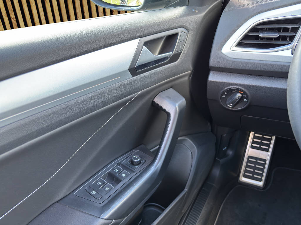 VW T-Roc 2.0 TDI SCR Life DSG-image-12