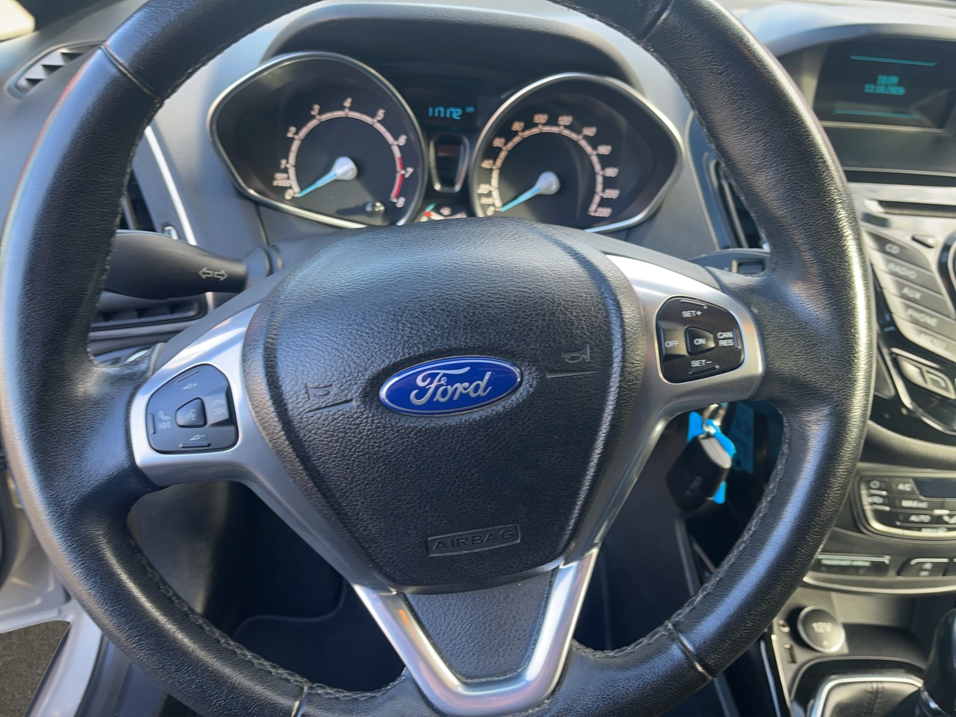 FORD B-Max 1.0 SCTi Titanium-image-9