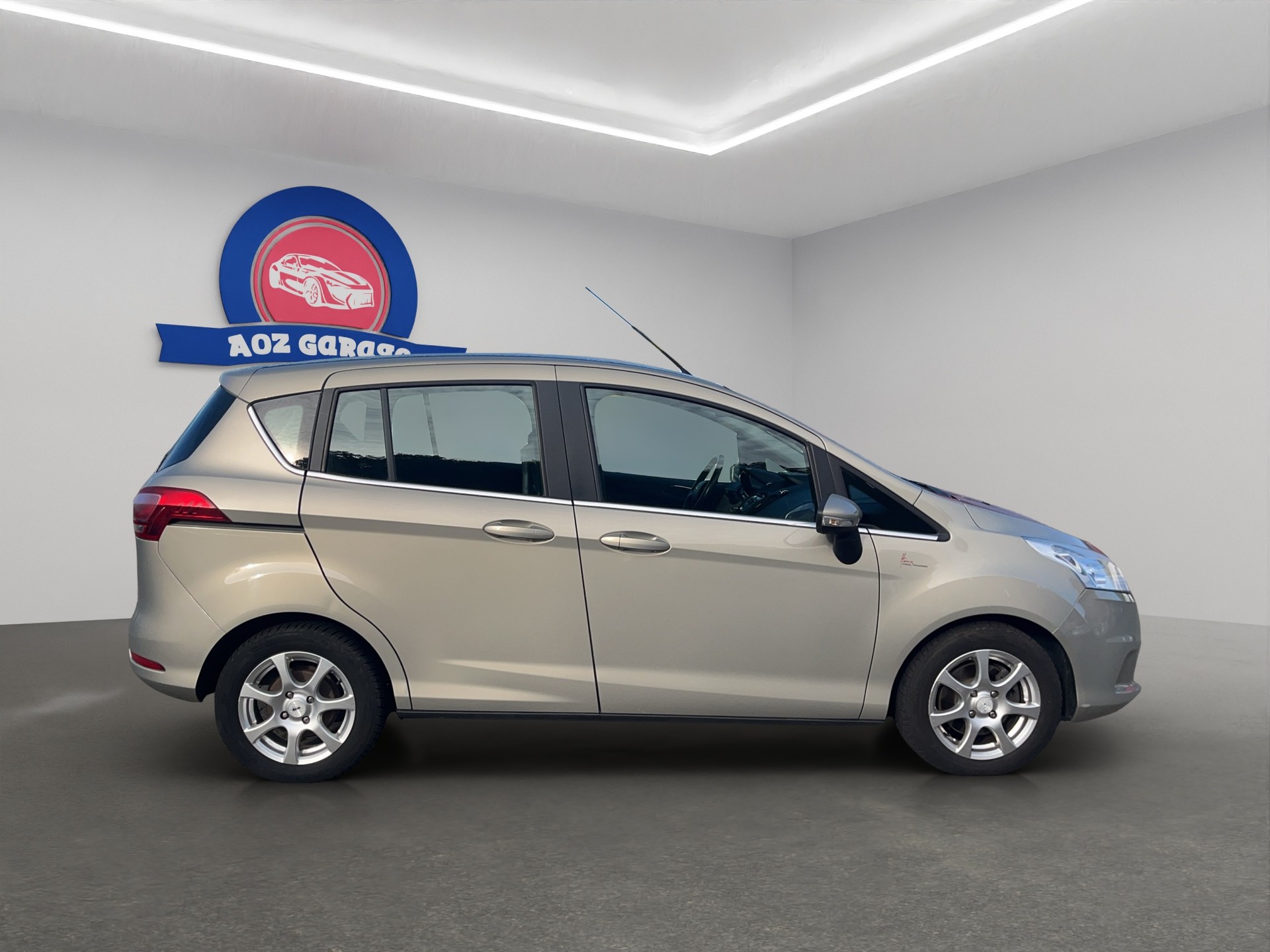 FORD B-Max 1.0 SCTi Titanium-image-6
