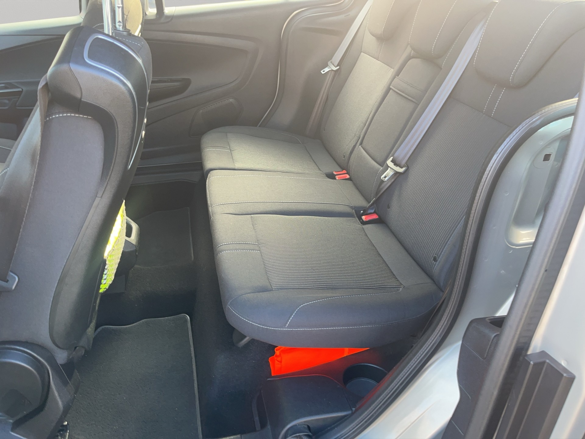FORD B-Max 1.0 SCTi Titanium-image-11