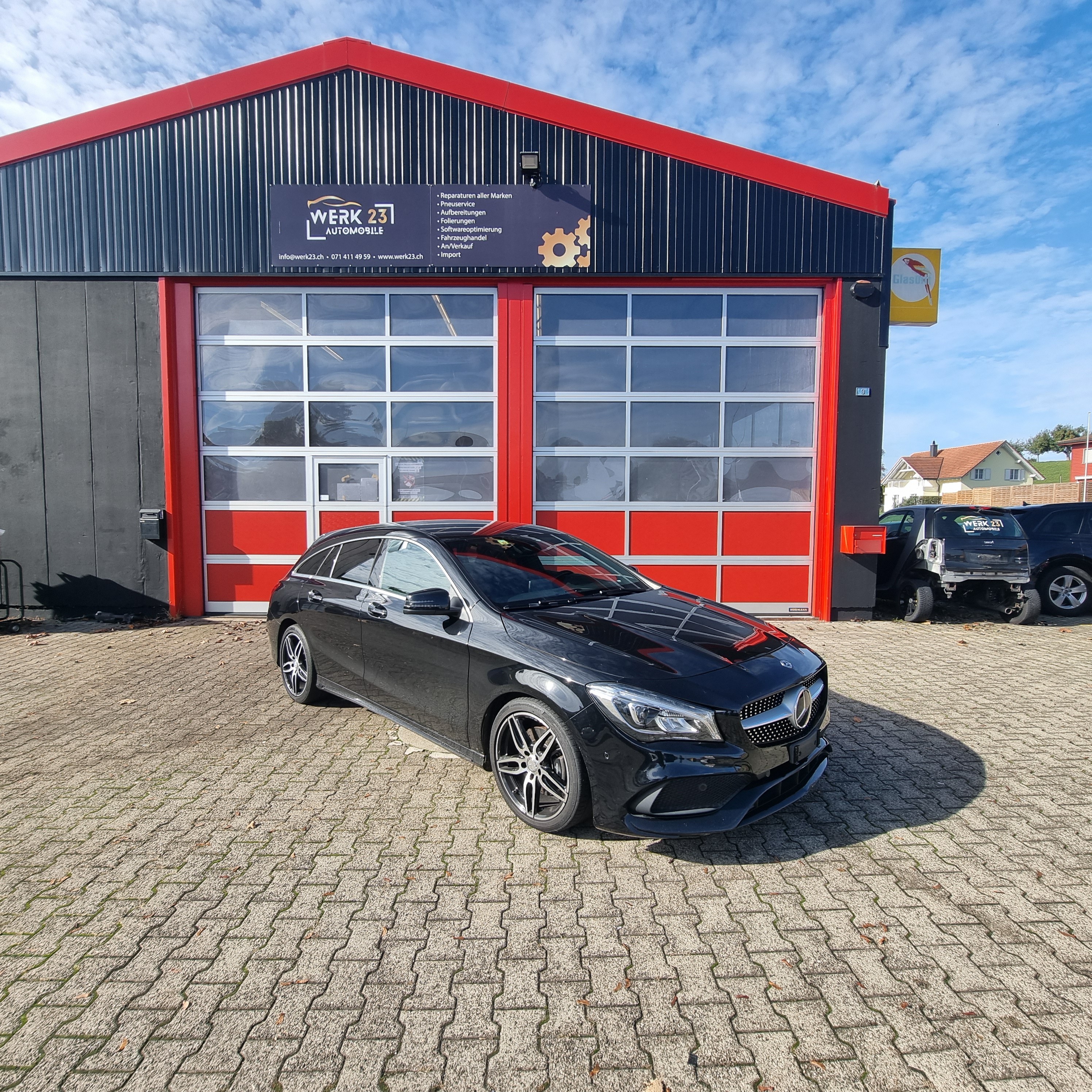 Car photo