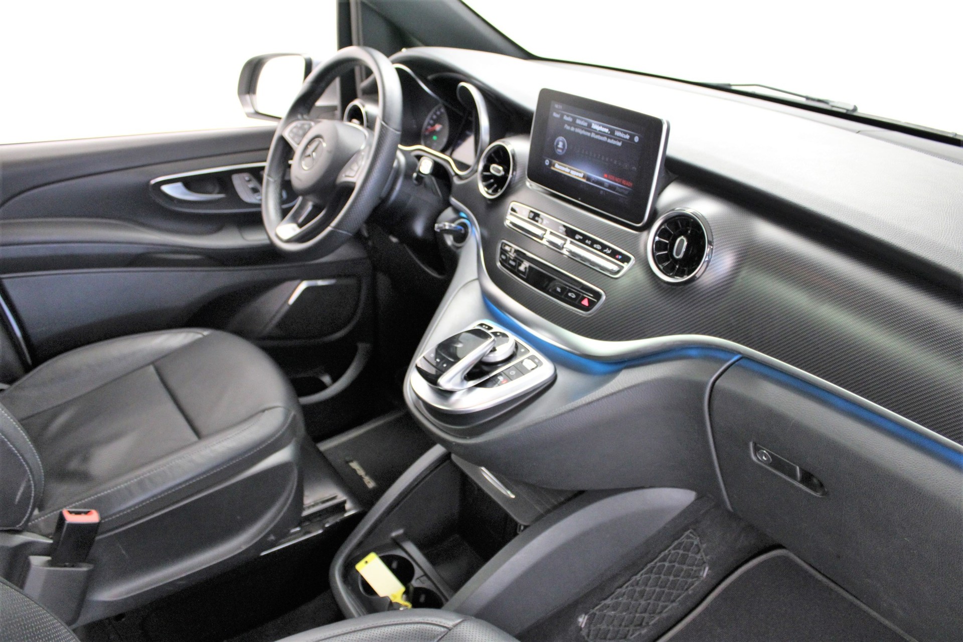 MERCEDES-BENZ V 300 d lang 9G-Tronic-image-5