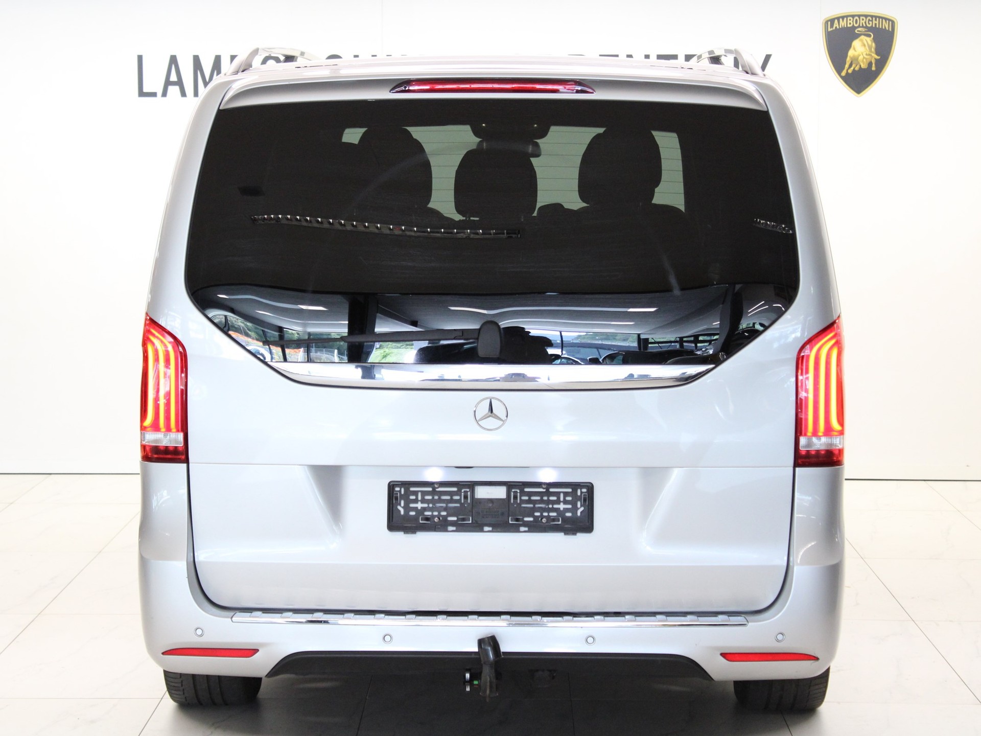 MERCEDES-BENZ V 300 d lang 9G-Tronic-image-3