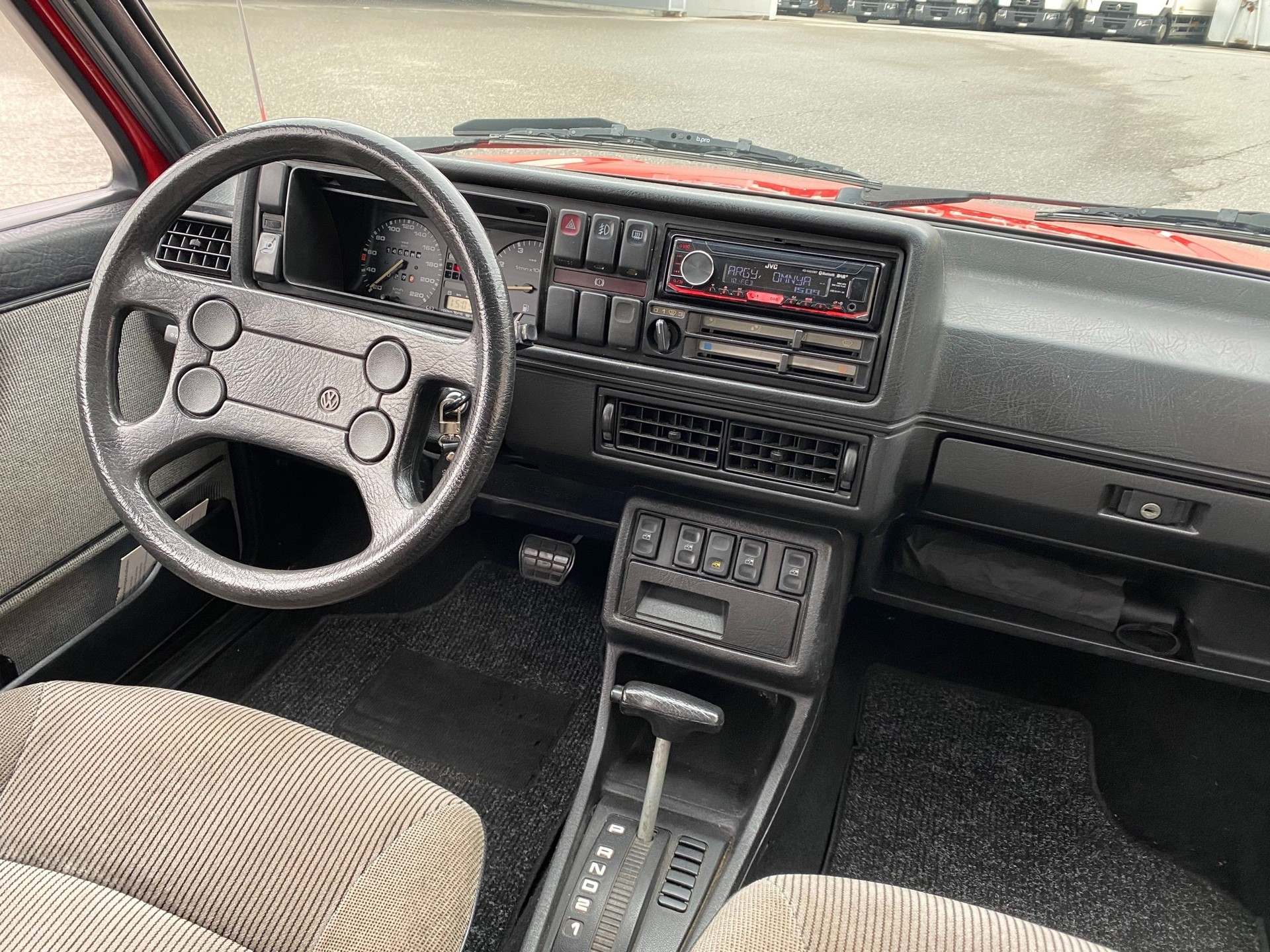 VW Golf 1800 "Carat" Automat Veteran geprüft-image-13