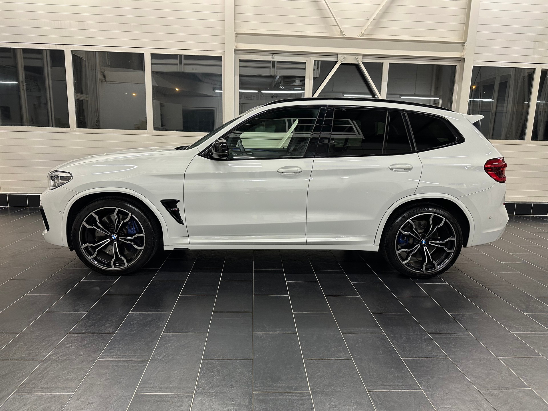 BMW X3 xDrive M Competition Steptronic-showroom-element-2