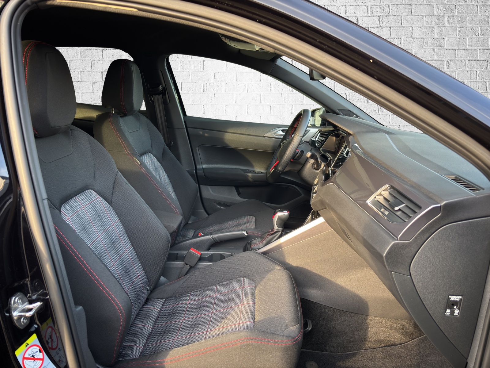 VW Polo 2.0 TSI GTI Edition 25 DSG-image-13