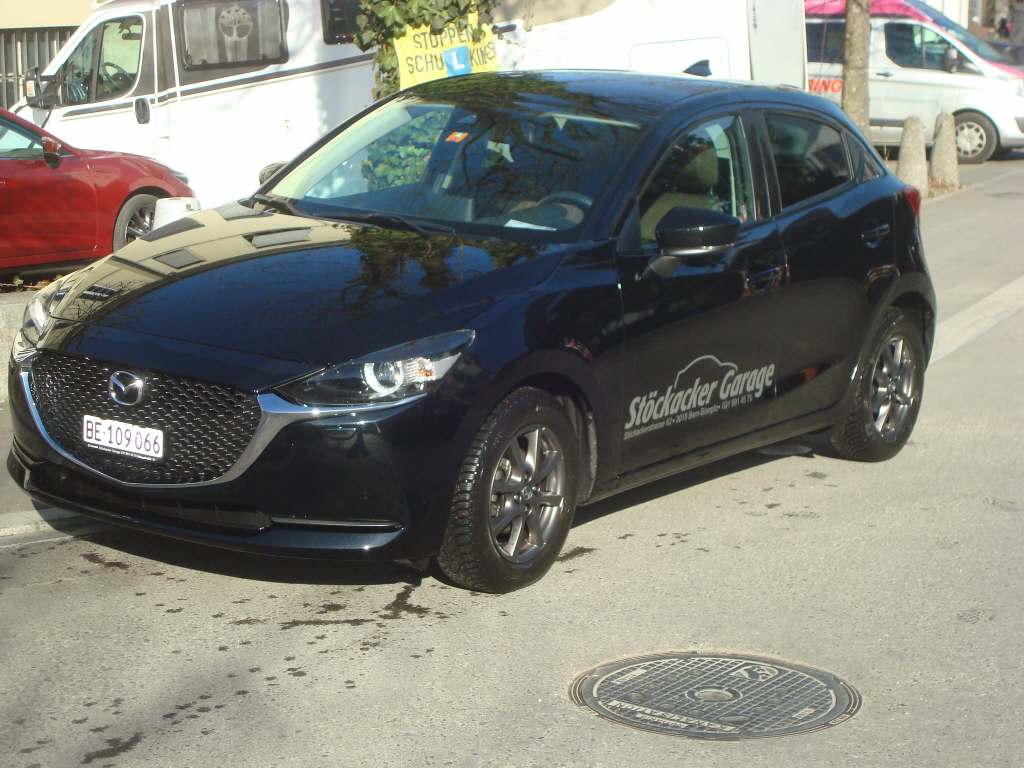 MAZDA 2 1.5 90 Kizoku-image-0
