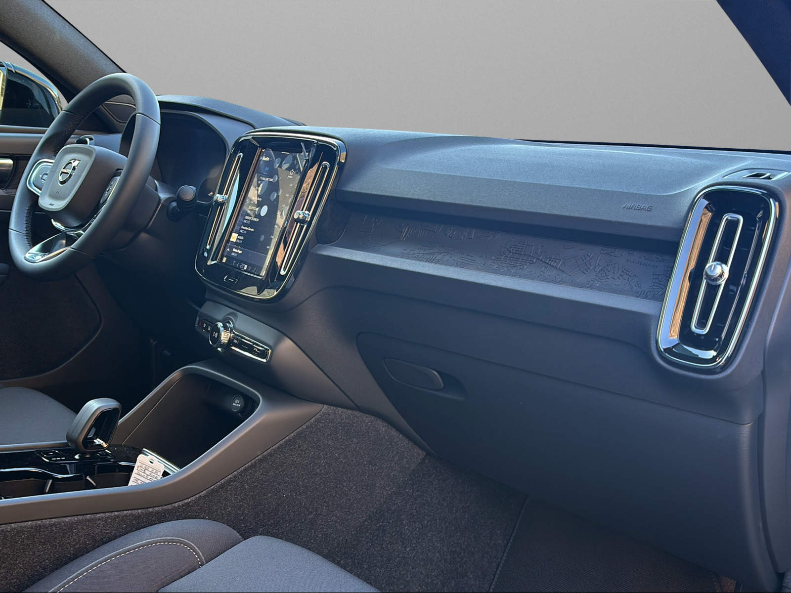 VOLVO C40 Recharge E80 82kWh Pure Electric Plus-image-14