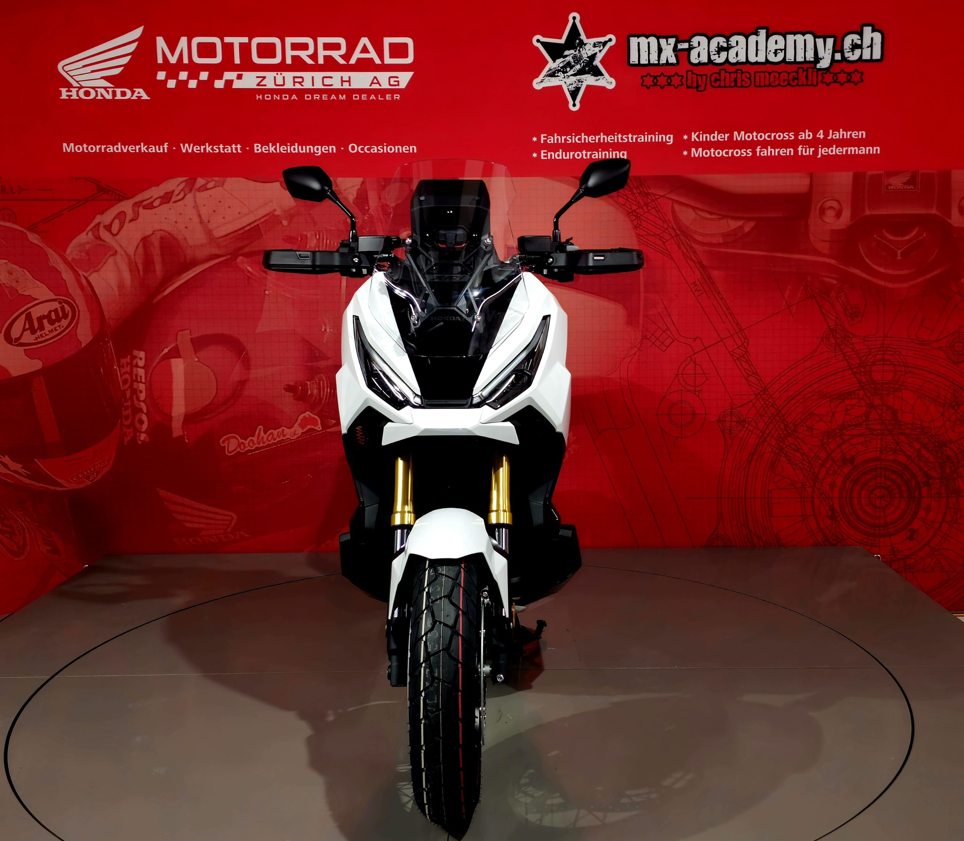 HONDA X-ADV 750 **Neufahrzeug**-image-4