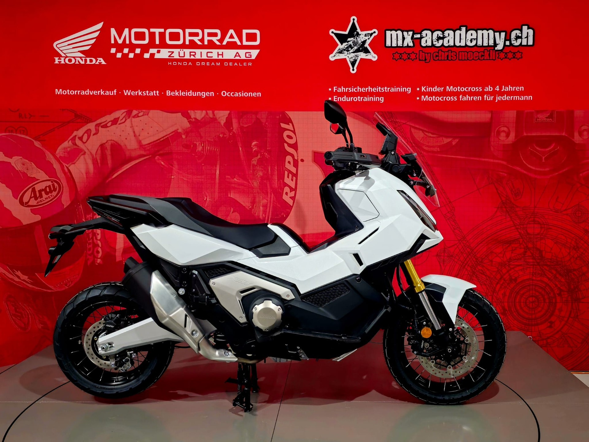 HONDA X-ADV 750 **Neufahrzeug**