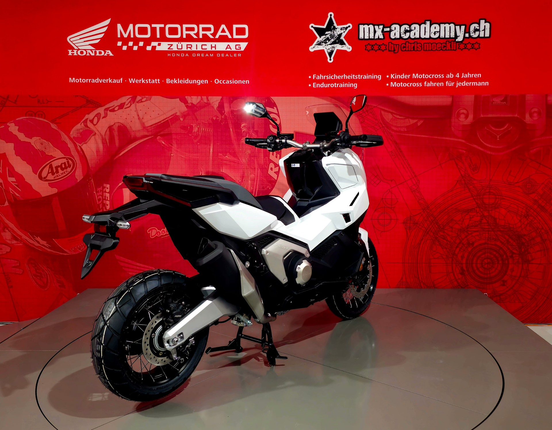 HONDA X-ADV 750 **Neufahrzeug**-image-6