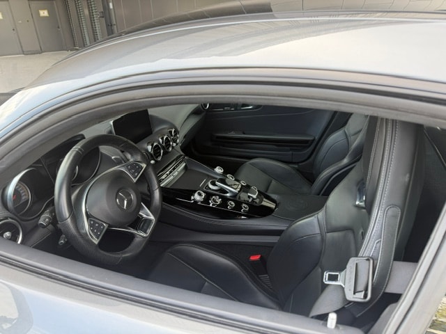 MERCEDES-BENZ AMG GT S Speedshift DCT-image-9