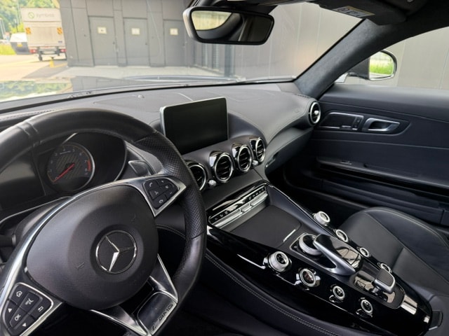 MERCEDES-BENZ AMG GT S Speedshift DCT-image-11