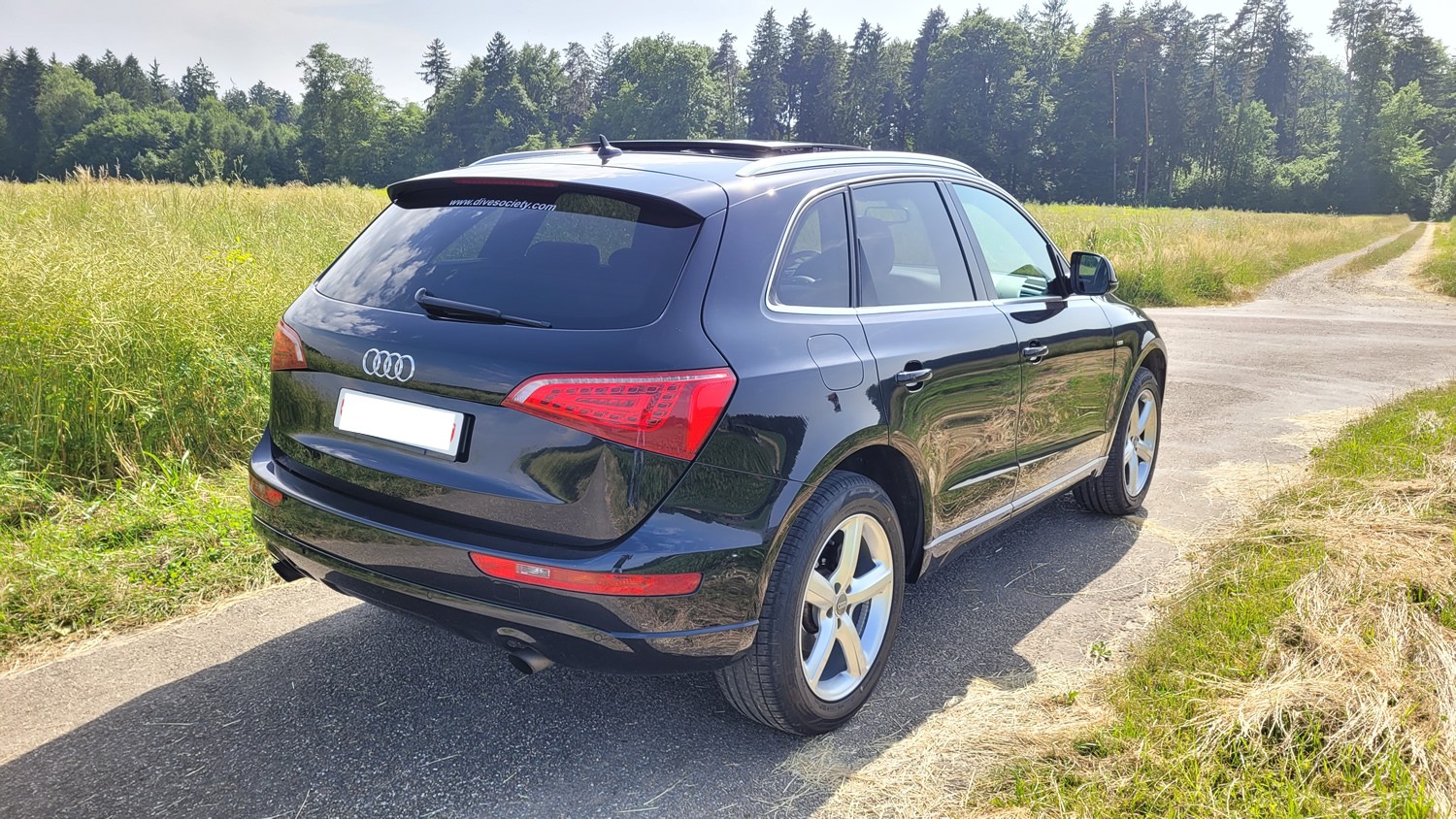 AUDI Q5 2.0 TFSI quattro S-tronic-image-3