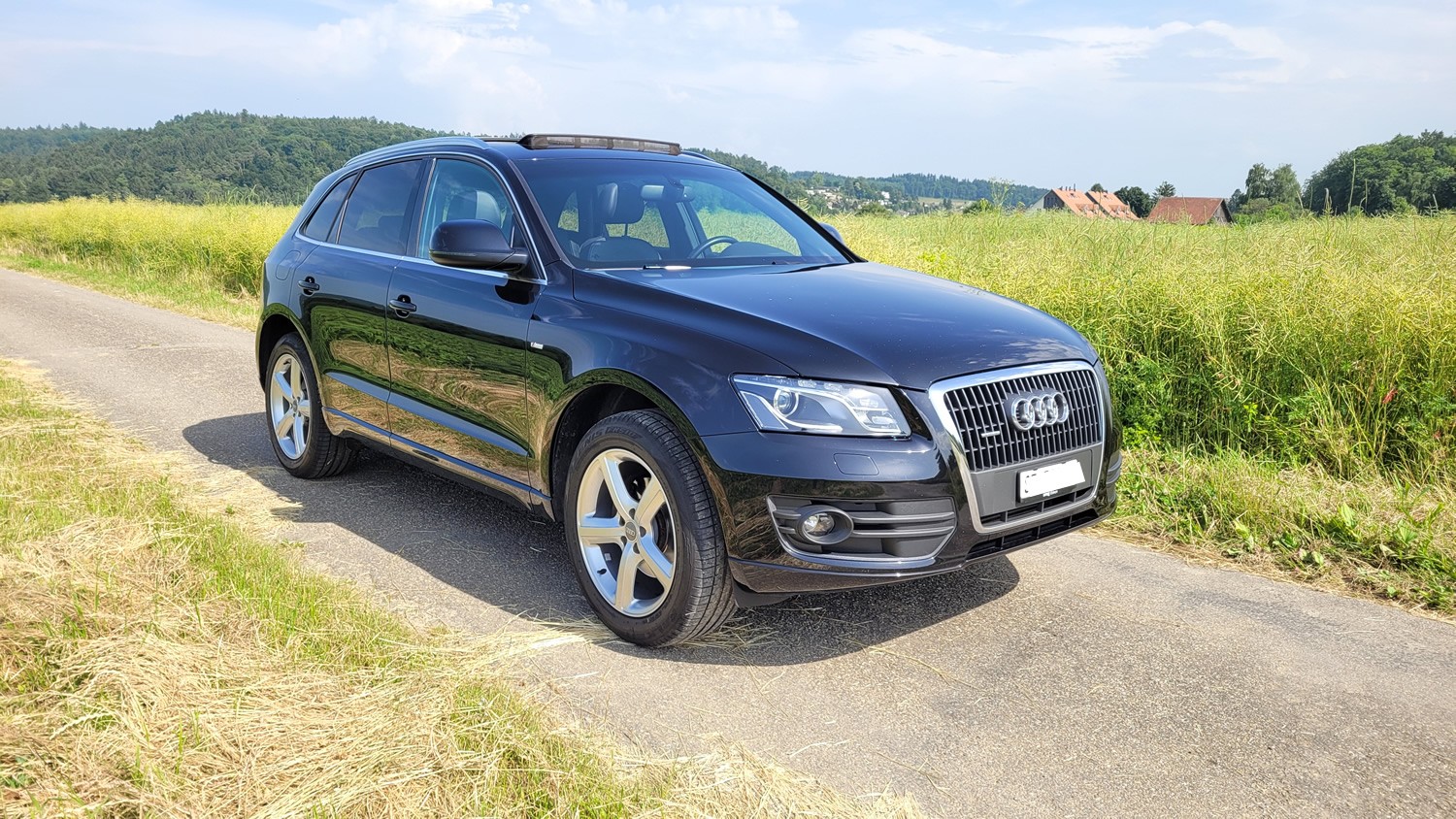 AUDI Q5 2.0 TFSI quattro S-tronic-image-5