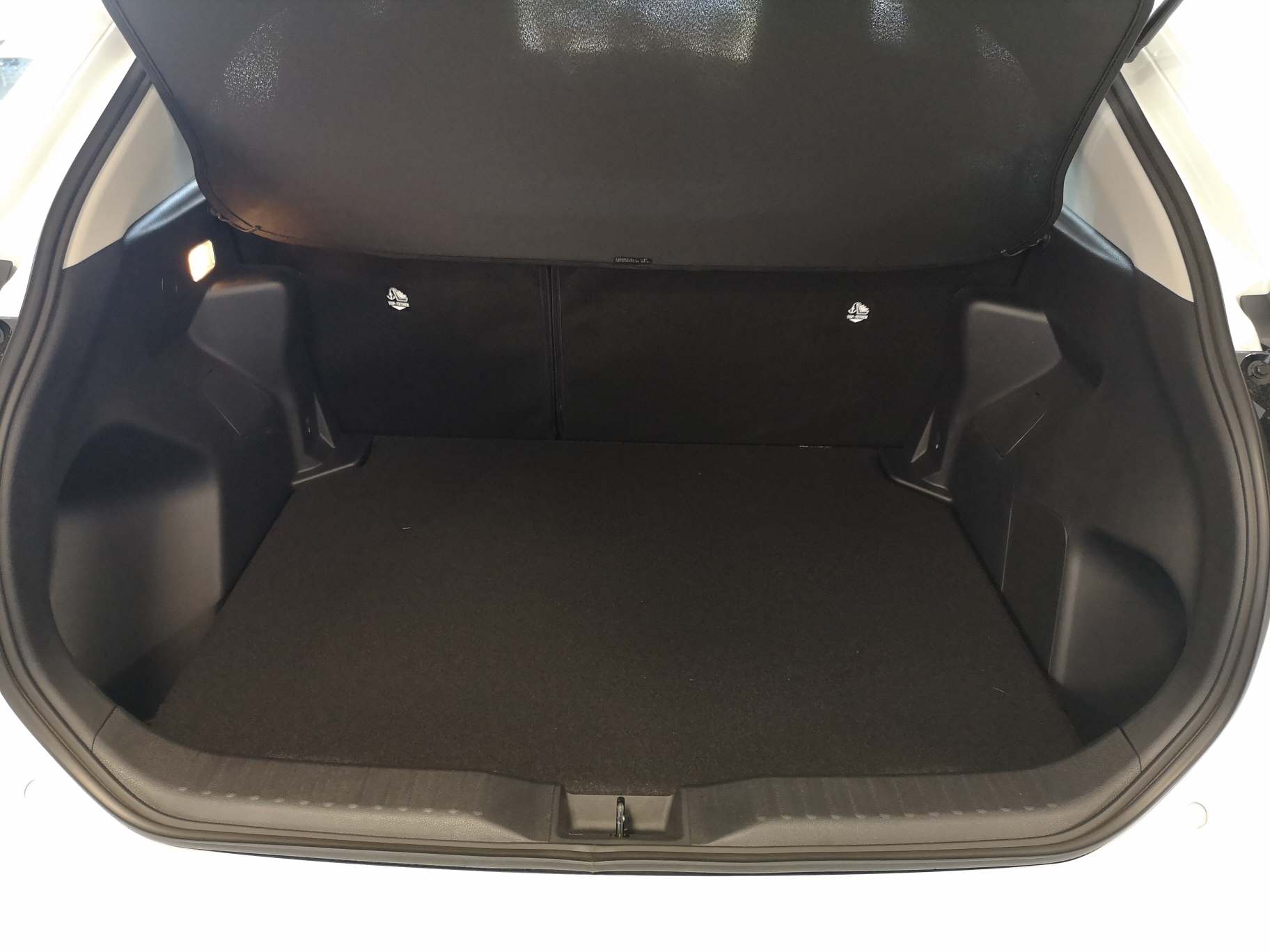 TOYOTA Yaris Cross 1.5 VVT-i HSD Comfort-image-8