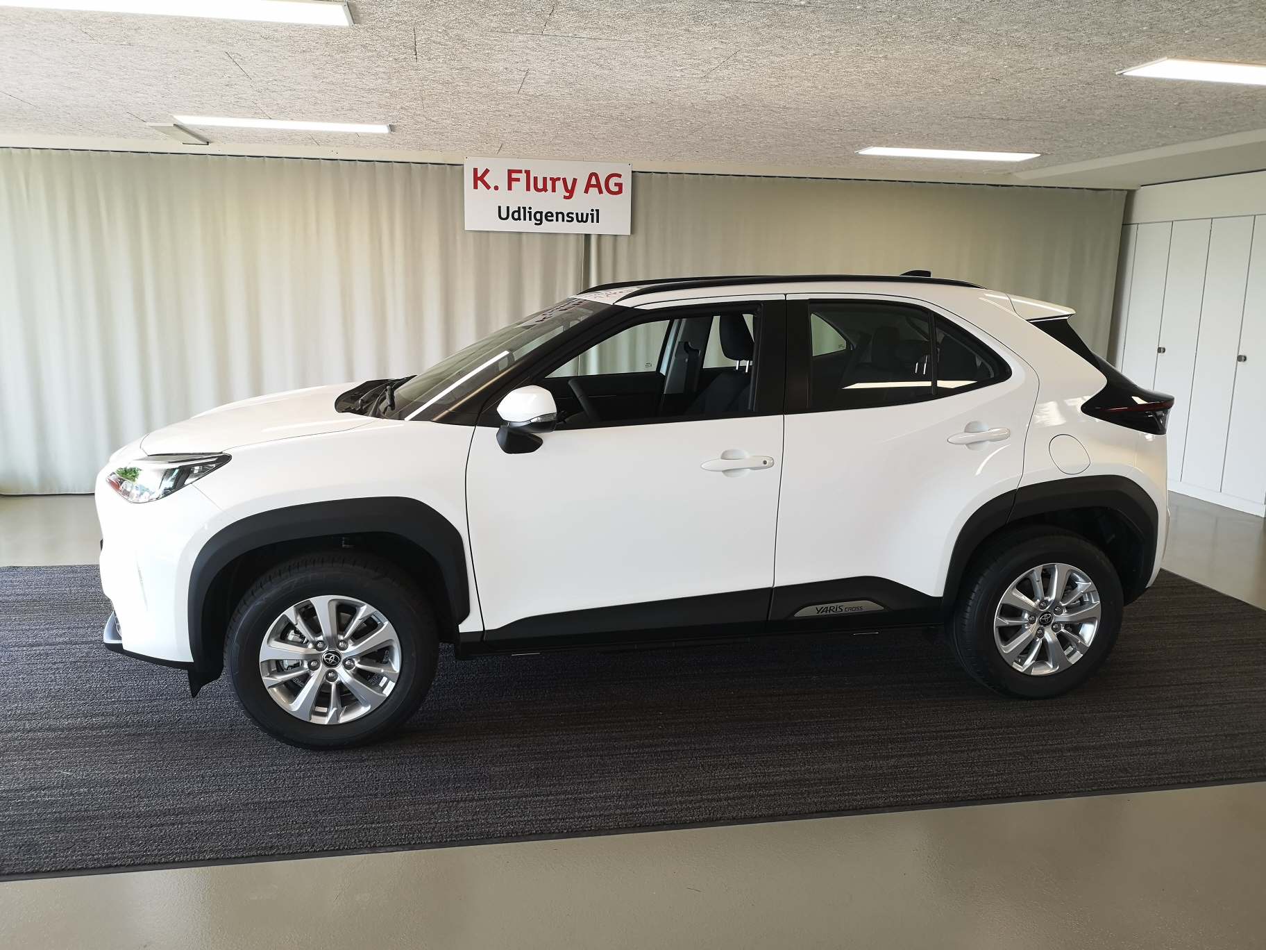 TOYOTA Yaris Cross 1.5 VVT-i HSD Comfort-image-1