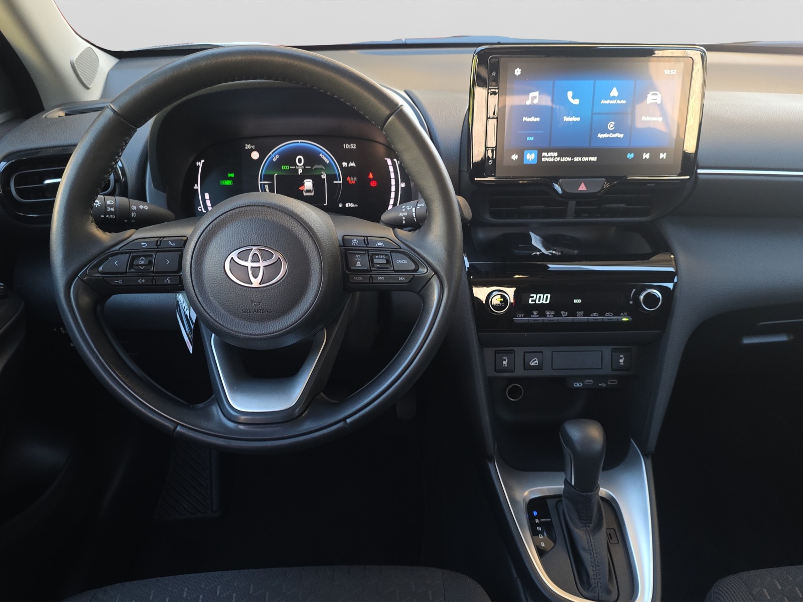 TOYOTA Yaris Cross 1.5 VVT-i HSD Comfort-image-10