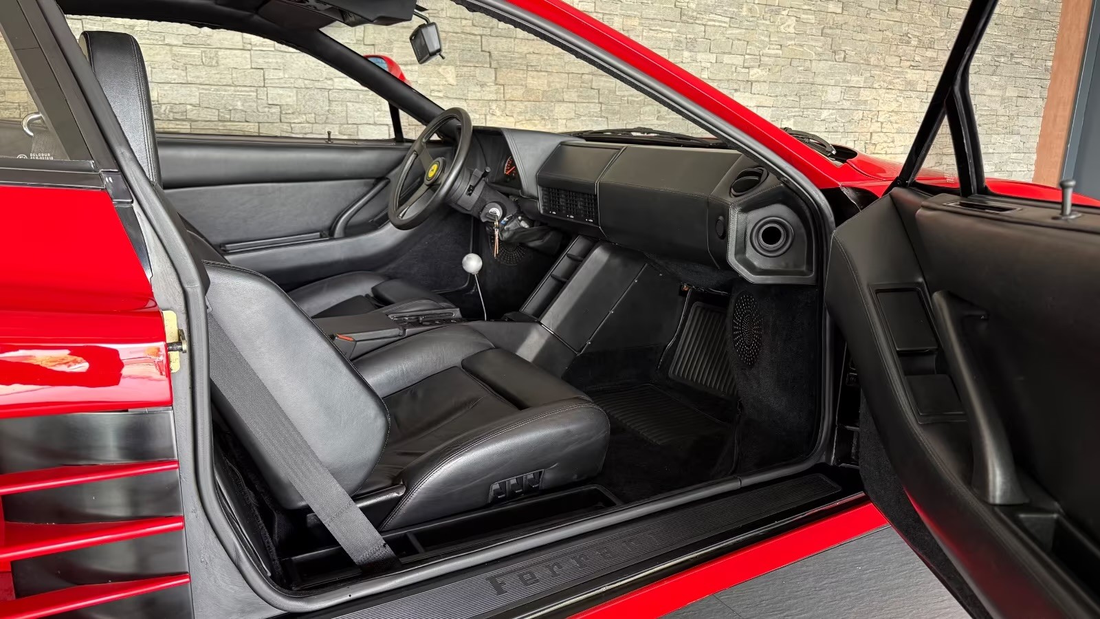 FERRARI Testarossa Monospecchio-image-14