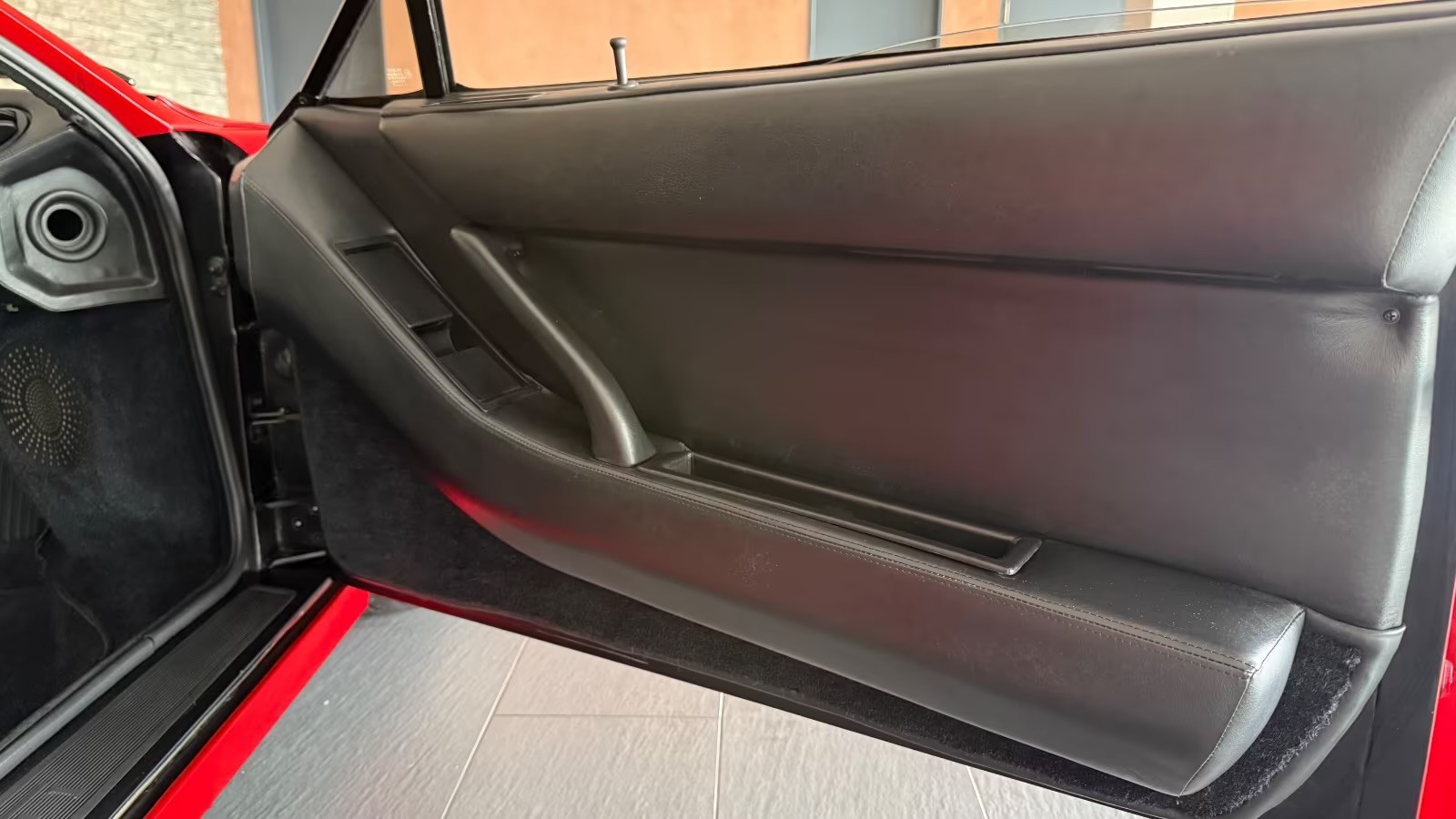 FERRARI Testarossa Monospecchio-image-15