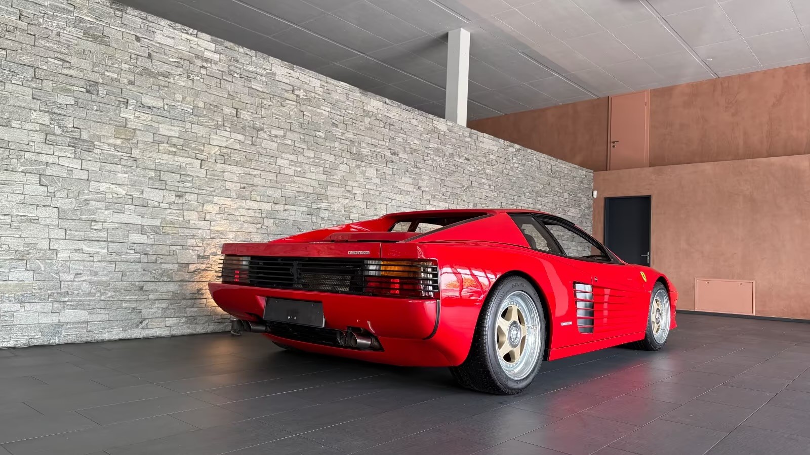 FERRARI Testarossa Monospecchio-image-4