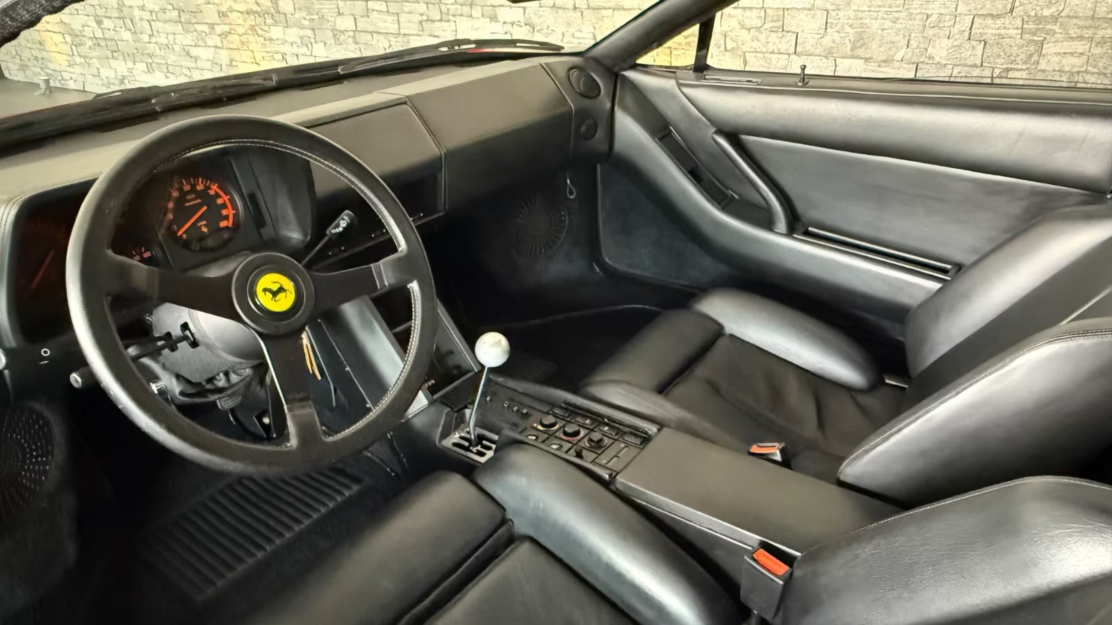 FERRARI Testarossa Monospecchio-image-13