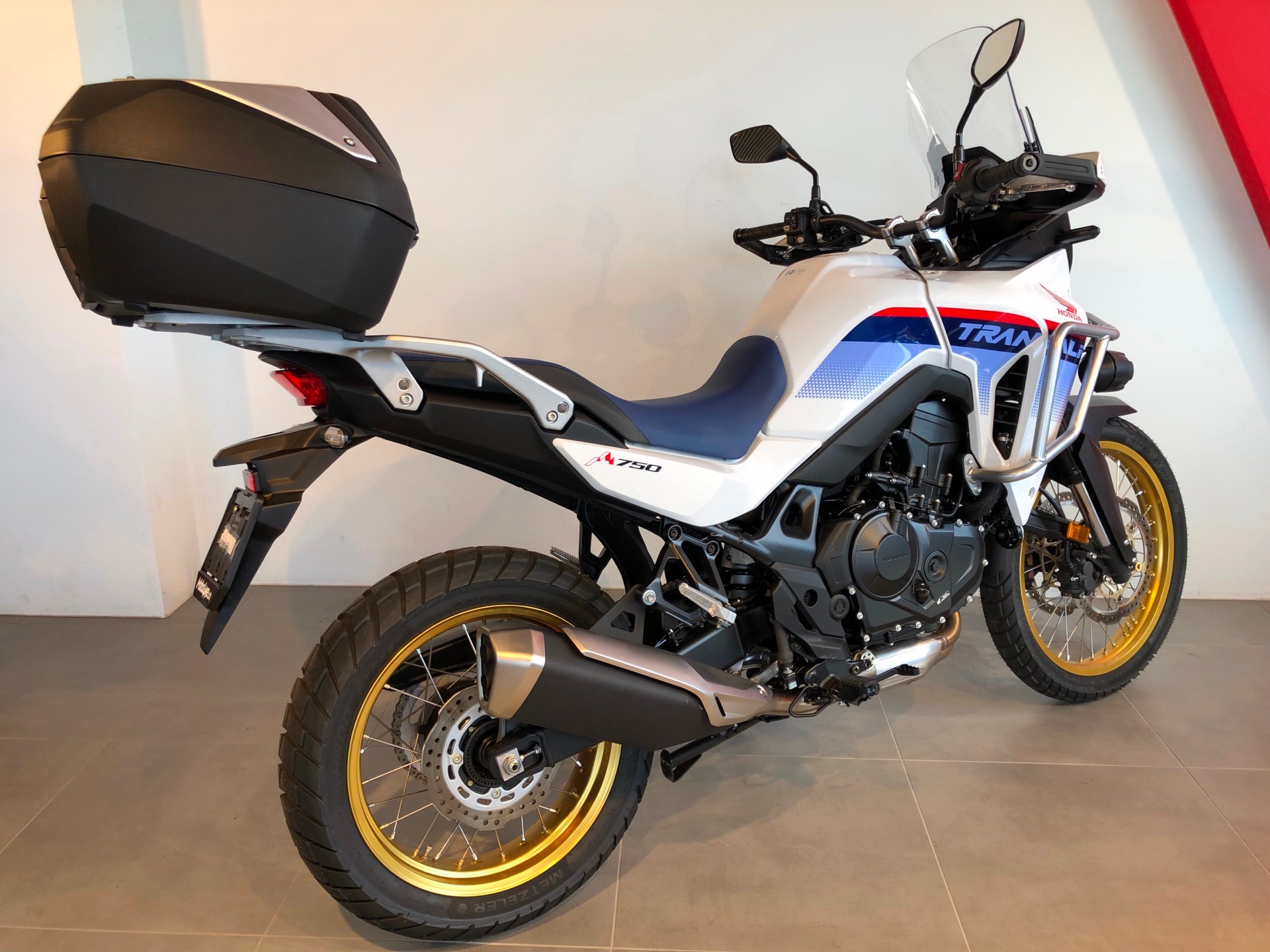 HONDA XL 750 Transalp-showroom-element-3