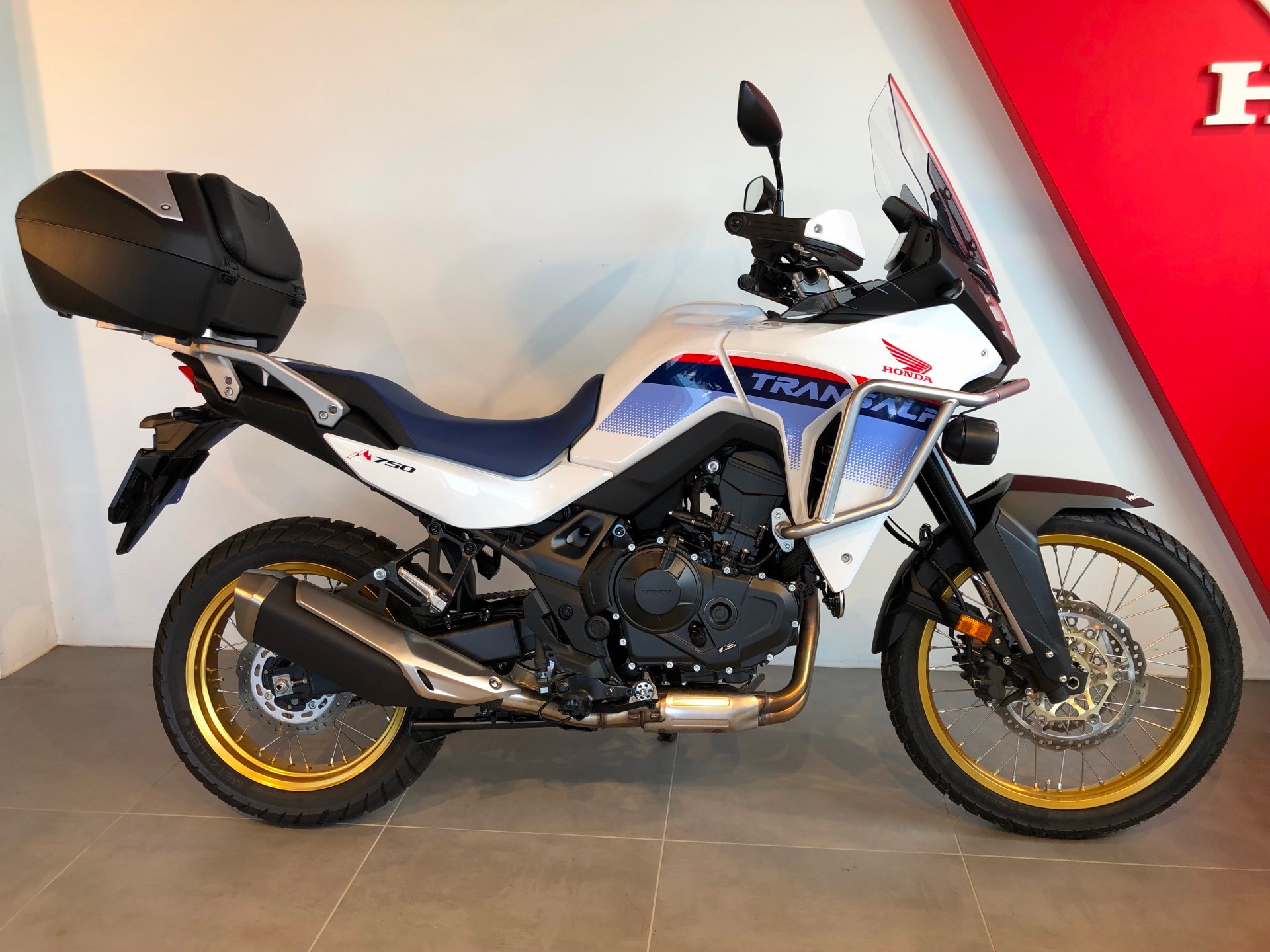 HONDA XL 750 Transalp-showroom-element-2