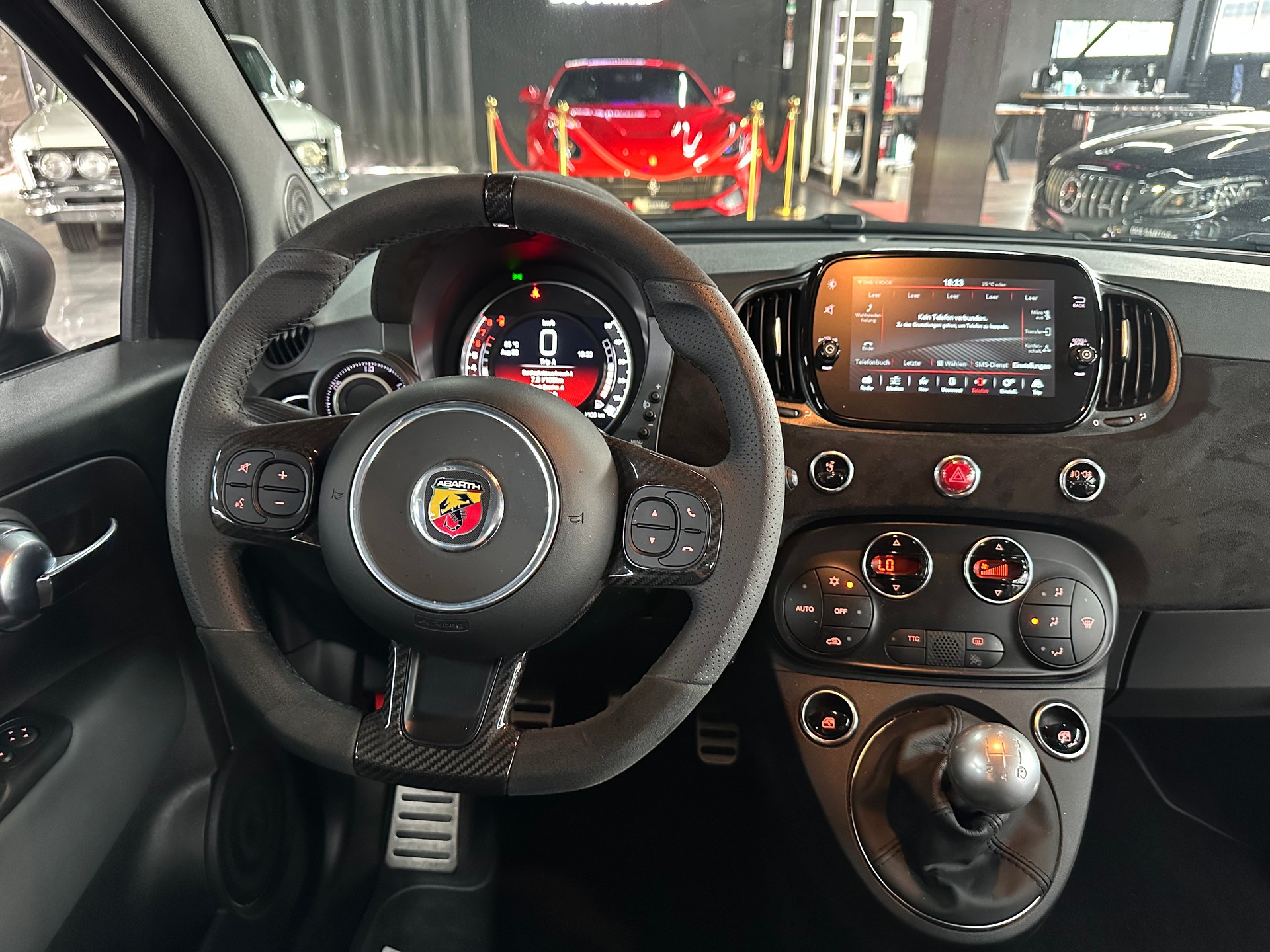 FIAT 695 1.4 16V Turbo Abarth Competizione-image-6