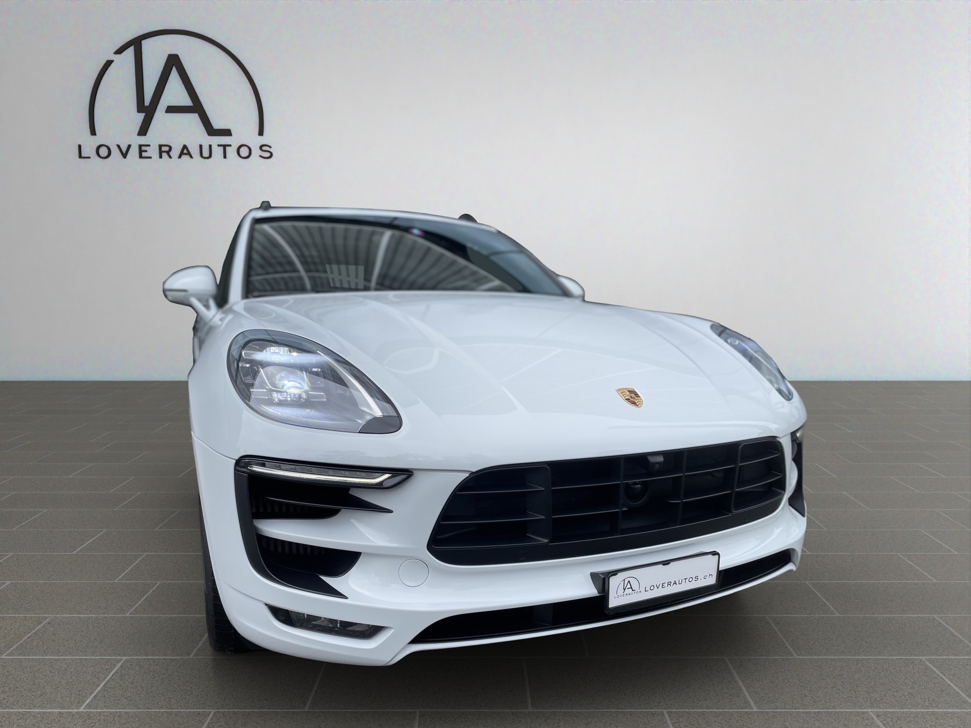 PORSCHE Macan GTS PDK