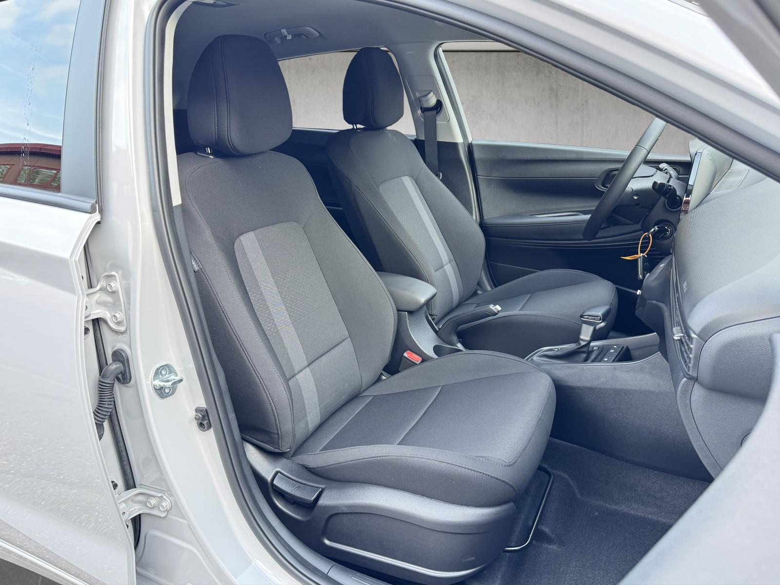HYUNDAI i20 1.0 T-GDi Amplia-image-14