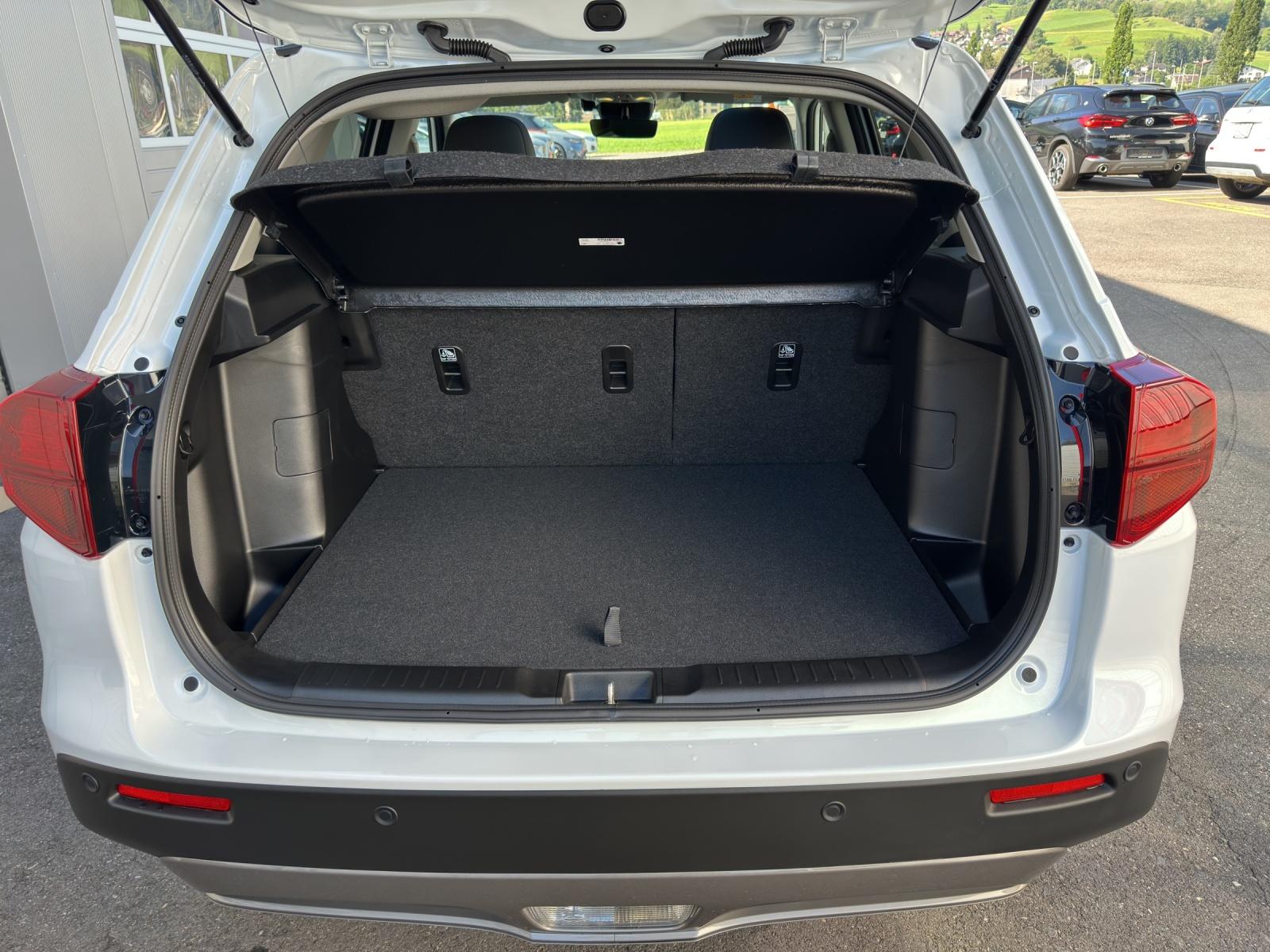SUZUKI Vitara 1.4 T Compact Top Hybrid 4x4-image-19