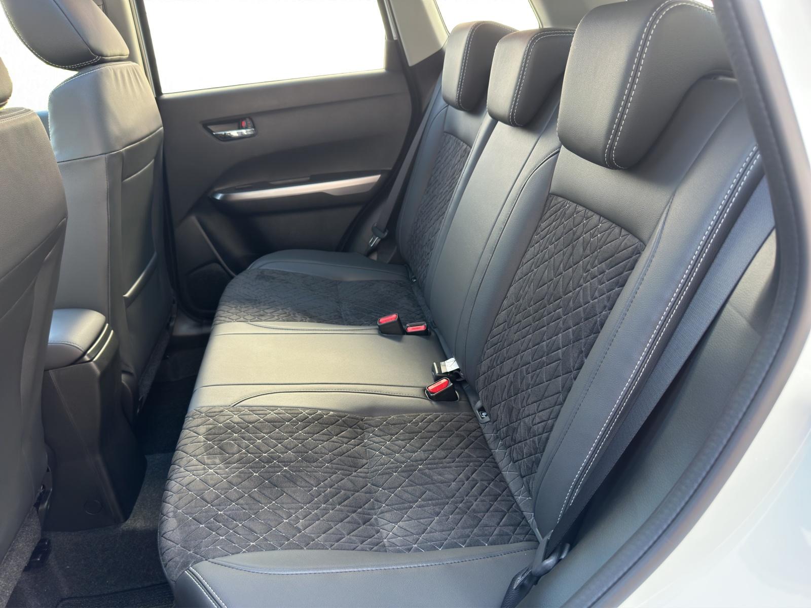 SUZUKI Vitara 1.4 T Compact Top Hybrid 4x4-image-13