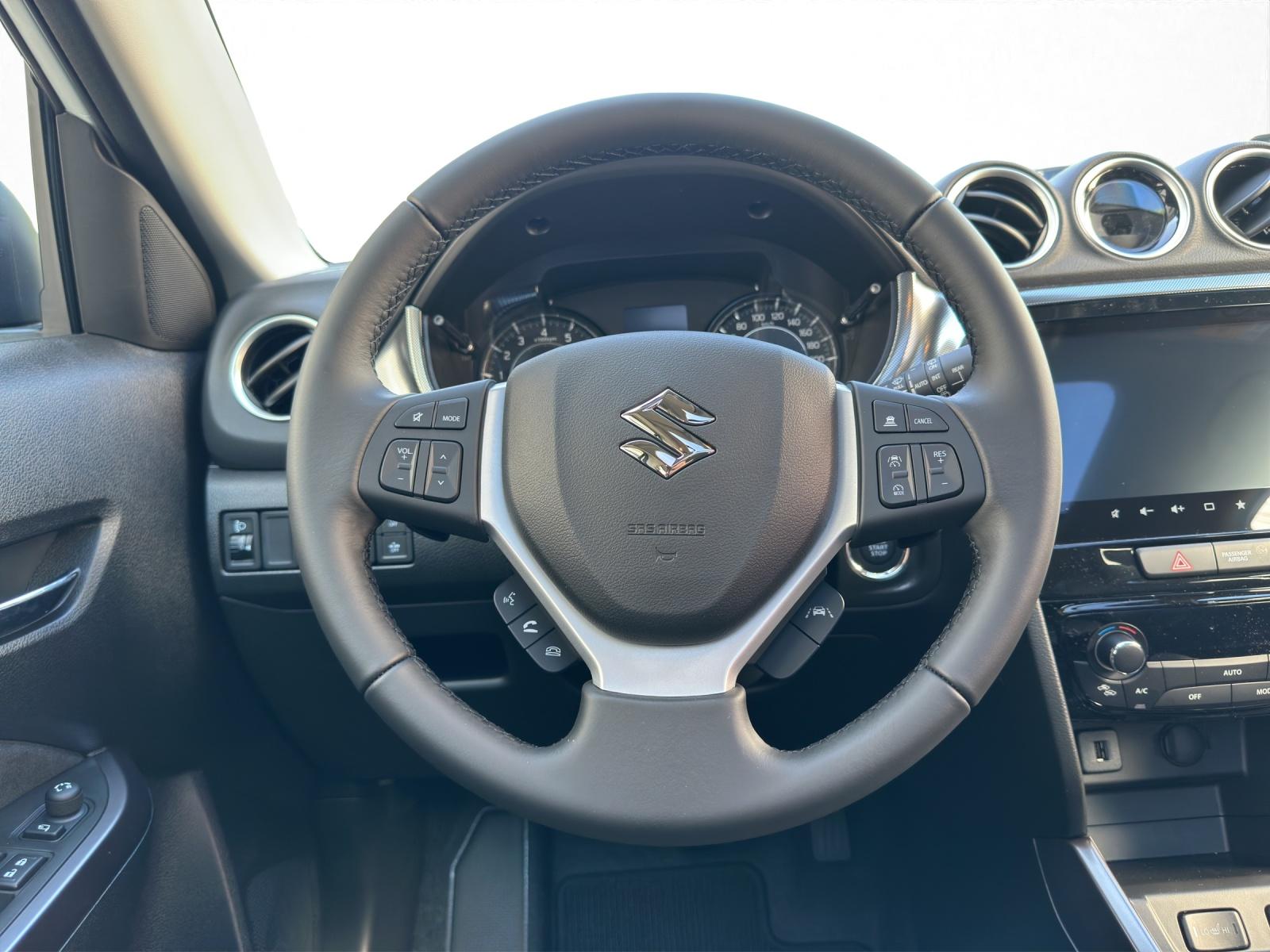 SUZUKI Vitara 1.4 T Compact Top Hybrid 4x4-image-10