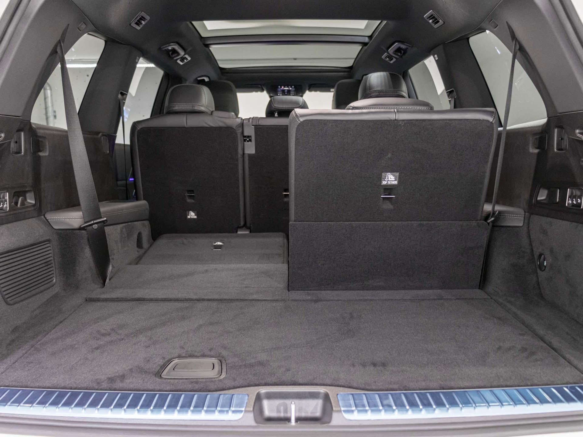 MERCEDES-BENZ GLS 63 AMG 4MATIC+-image-12