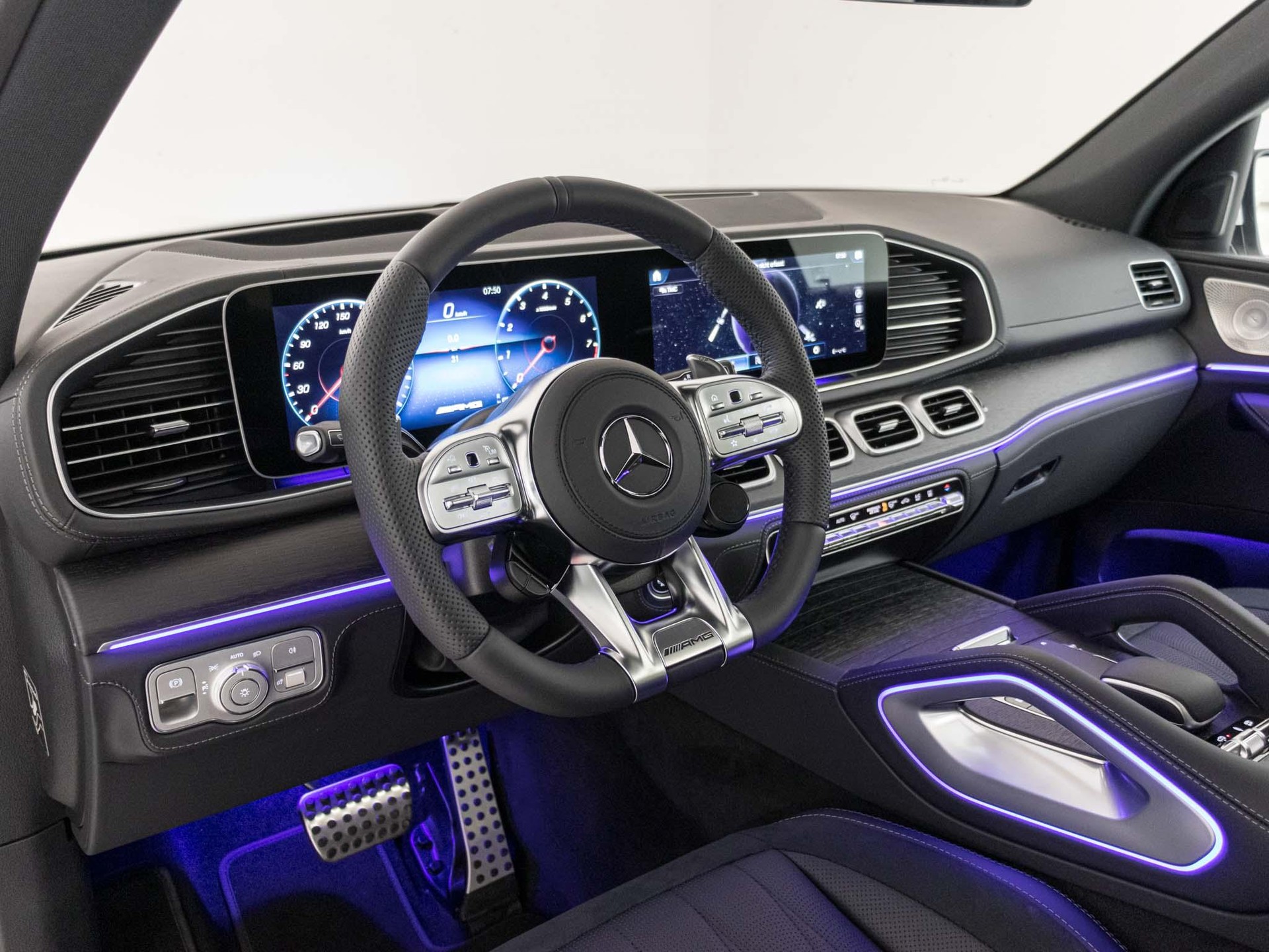 MERCEDES-BENZ GLS 63 AMG 4MATIC+-image-9