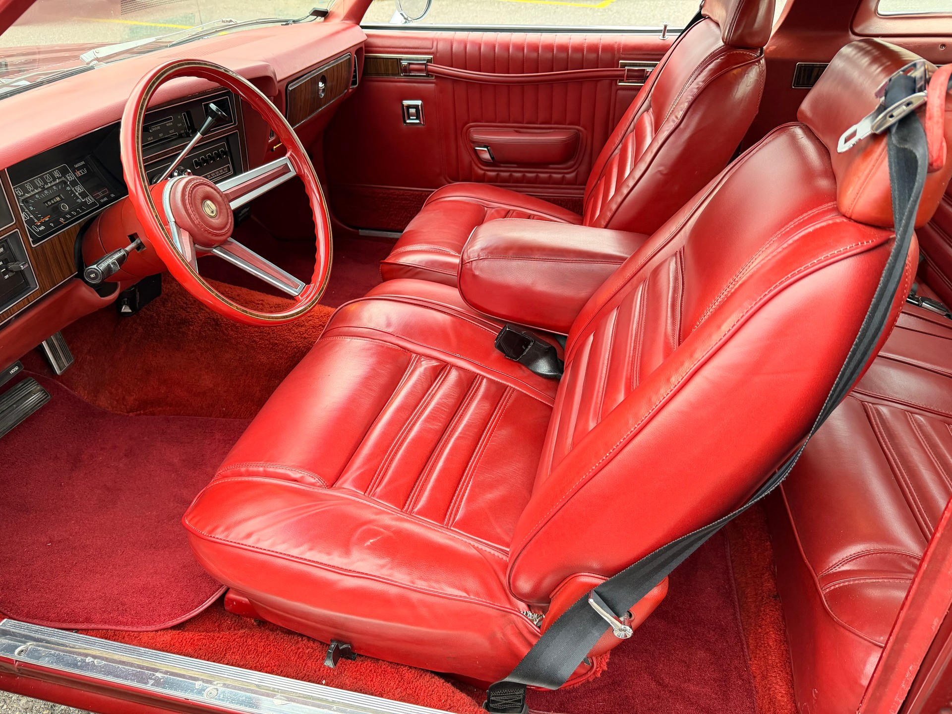 PLYMOUTH Volare-image-6