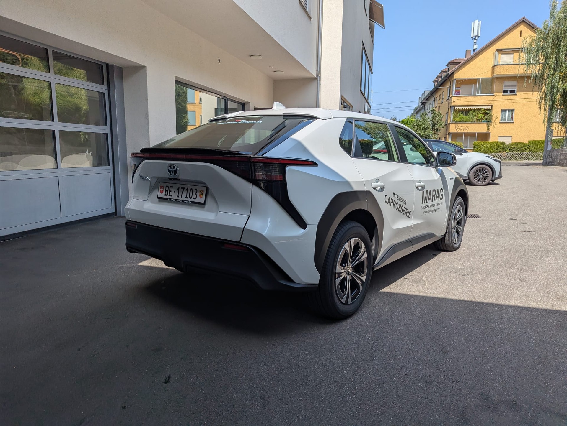 TOYOTA bZ4X Trend 71,4 kWh 2WD-image-4