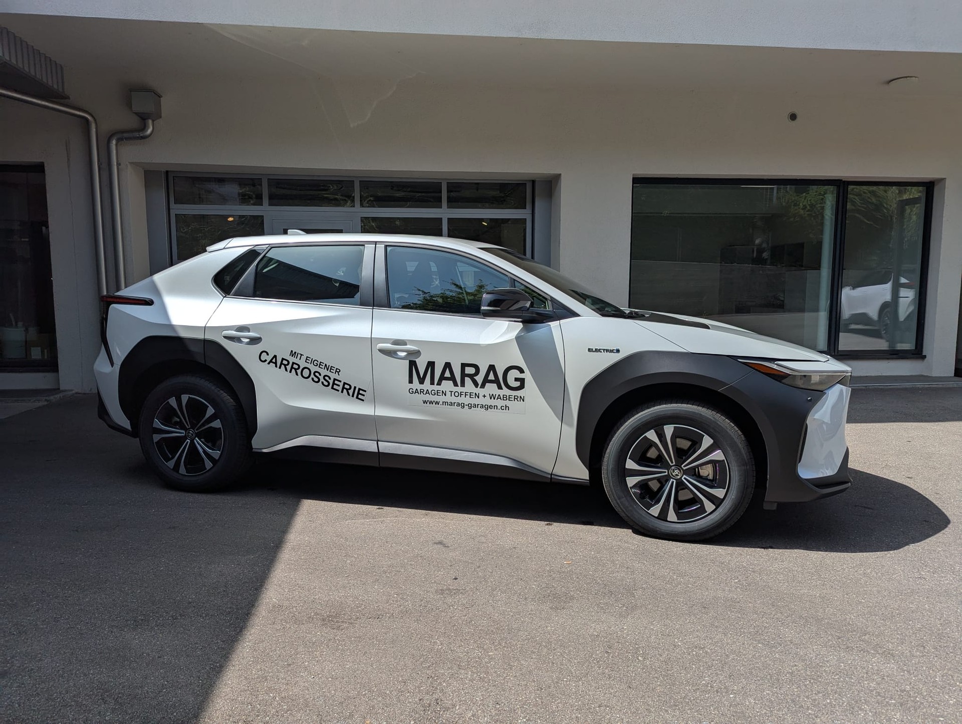 TOYOTA bZ4X Trend 71,4 kWh 2WD-image-6