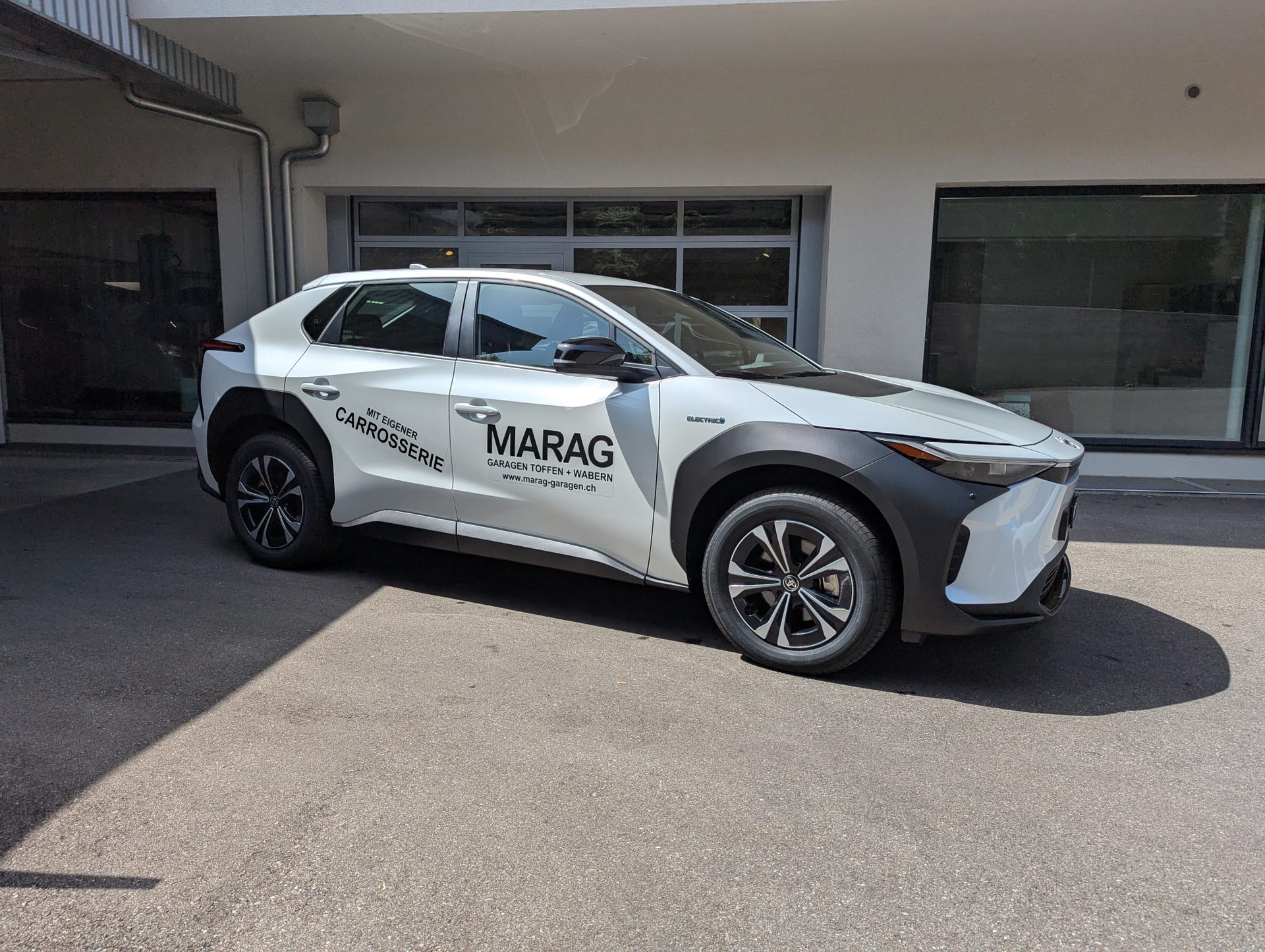 TOYOTA bZ4X Trend 71,4 kWh 2WD-image-8
