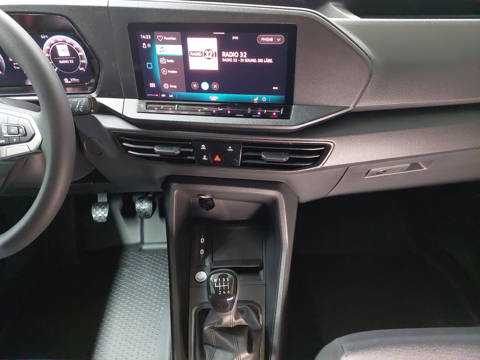 VW Caddy Cargo 2.0 TDI 122 PS 4Motion-image-7