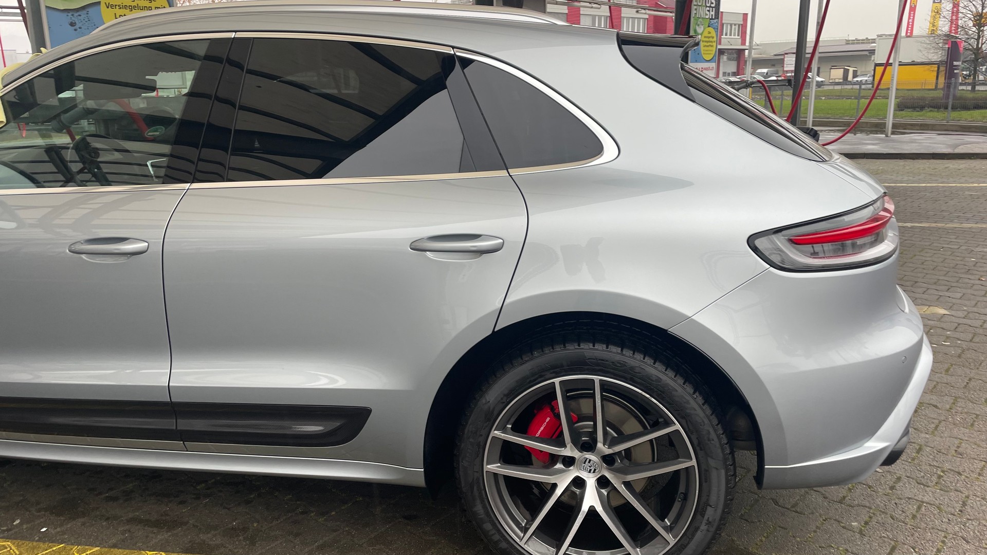 PORSCHE Macan S PDK-image-3