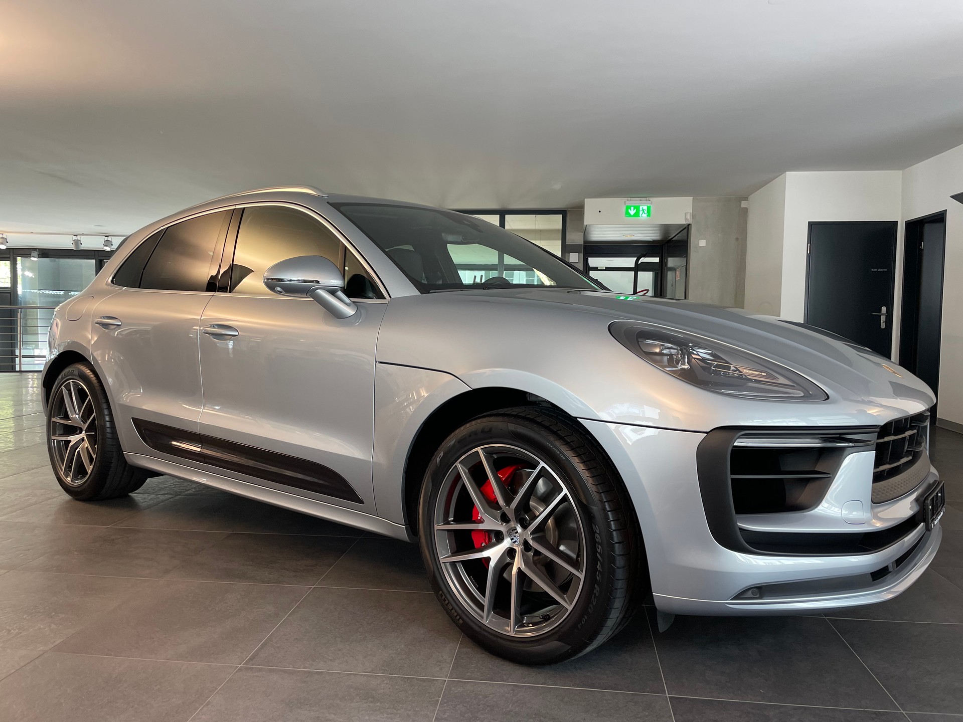 PORSCHE Macan S PDK-image-1