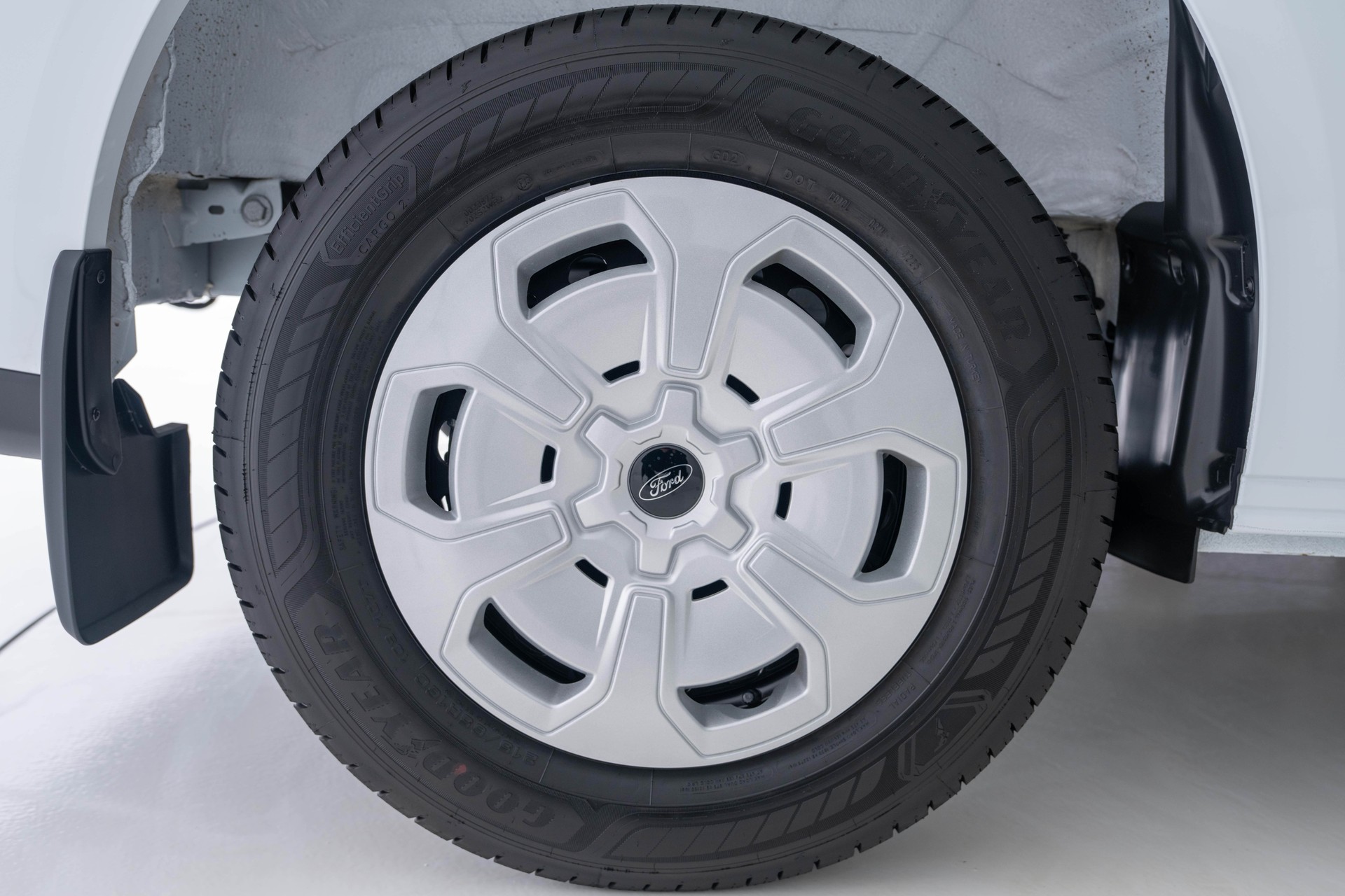 FORD Transit Custom Van 280 L2 2.0 EcoBlue 110 Trend-image-29