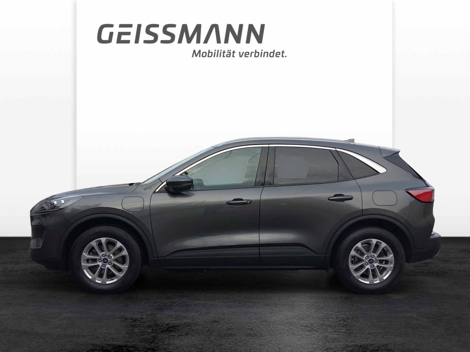 FORD Kuga 2.5 Plug-in Hybrid Titanium-image-1