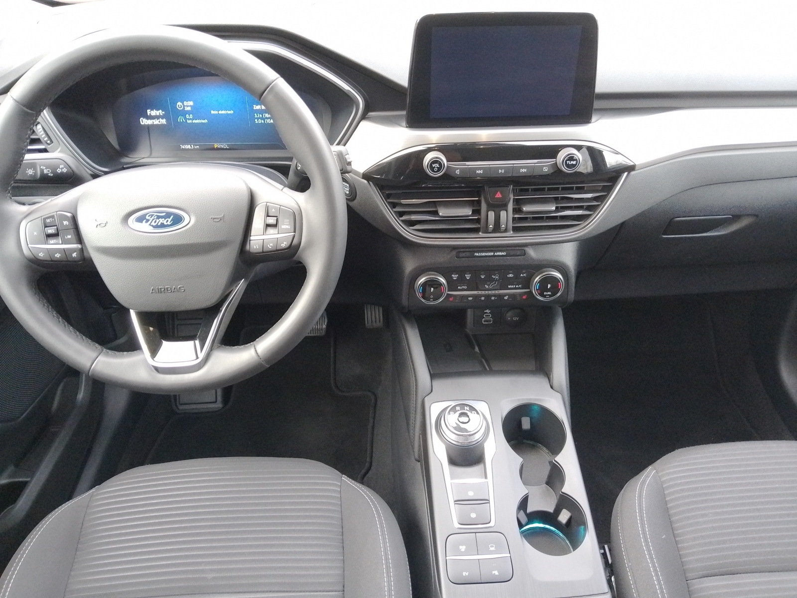 FORD Kuga 2.5 Plug-in Hybrid Titanium-image-5