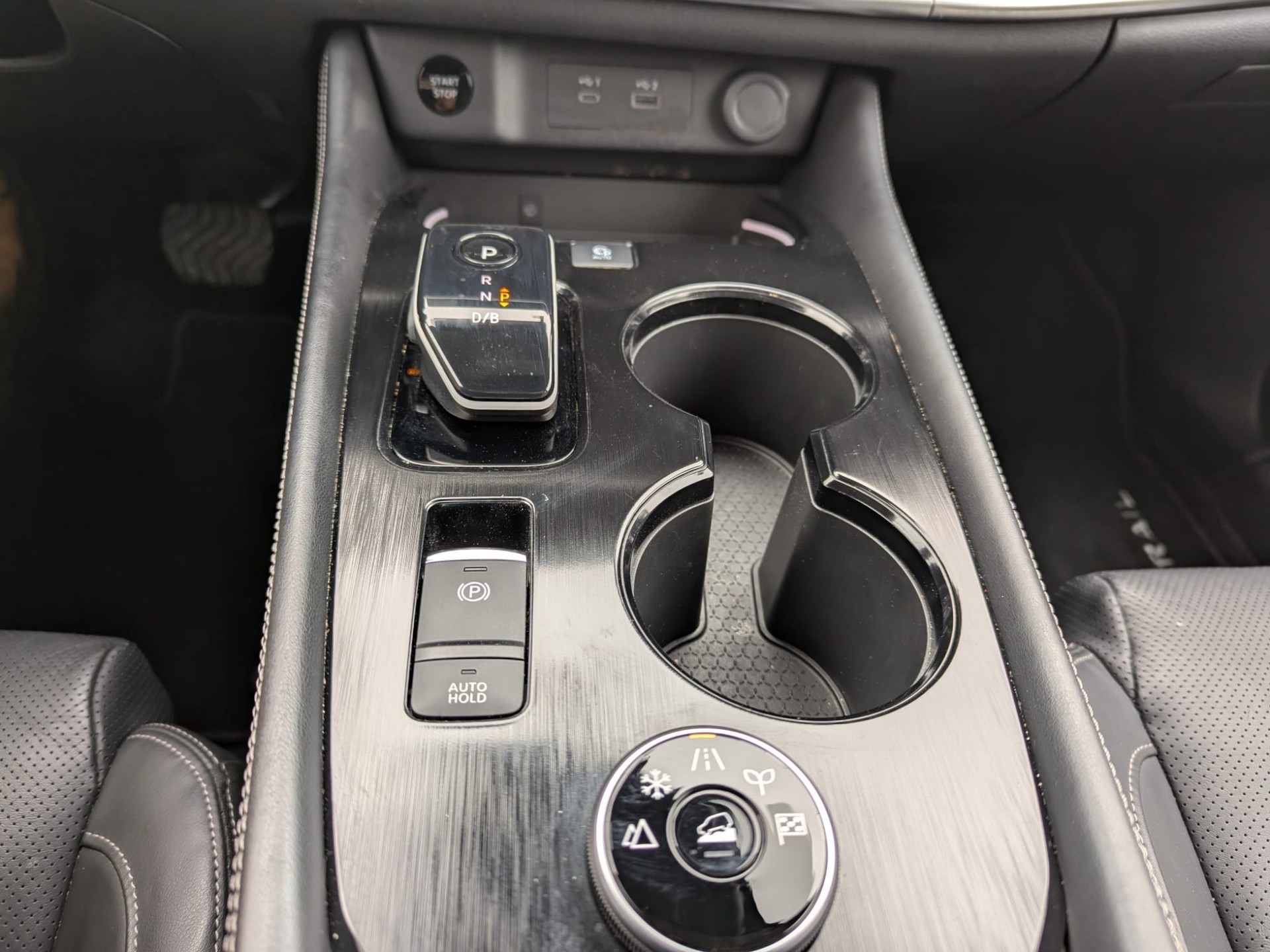 NISSAN X-Trail 1.5 VC-T e-Power 4WD Tekna+-image-10