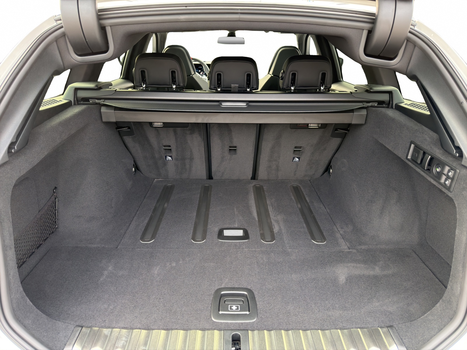 BMW M340d xDrive 48V Touring Steptronic M Sport Pro-image-17